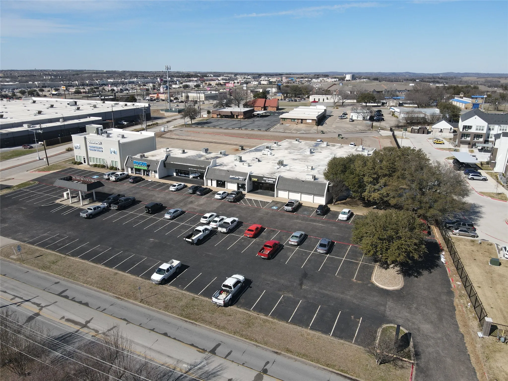 Office For Sale in Grayson County , 809 Gallagher Drive, Sherman, Texas 75090, 0, 0, Garage spaces, 0 Sqft, built in 1979, Price $2,895,000, mls#21361685, Real Estate Agent in Sherman, Homes For Sale in Grayson county, Homes For Sale in Sherman, Realtor in Sherman Texas, Real Estate Brokerage Independent Realty Texas, Luminita Cordes Realtor