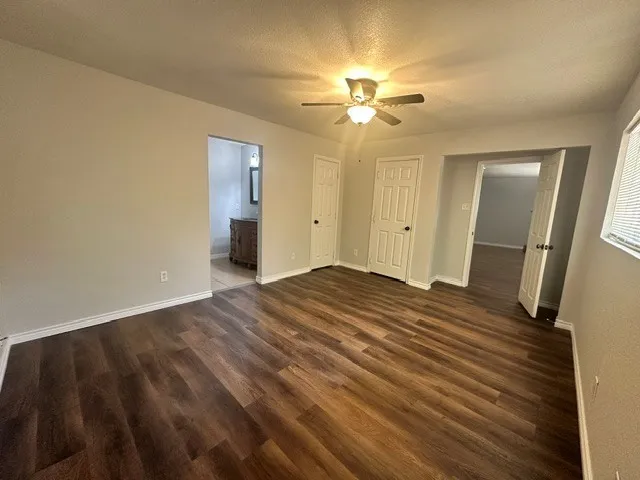 Single Family Residence For Rent in Parker County , 308 Case Street, Weatherford, Texas 76086, 3 Bedroom, 2 Bathroom, 2 Garage spaces, 1,242 Sqft, built in 1959, mls#21360781, Real Estate Agent in Weatherford, Homes For Rent in Parker county, Homes For Rent in Weatherford, Realtor in Weatherford Texas, Real Estate Brokerage Independent Realty Texas, Luminita Cordes Realtor