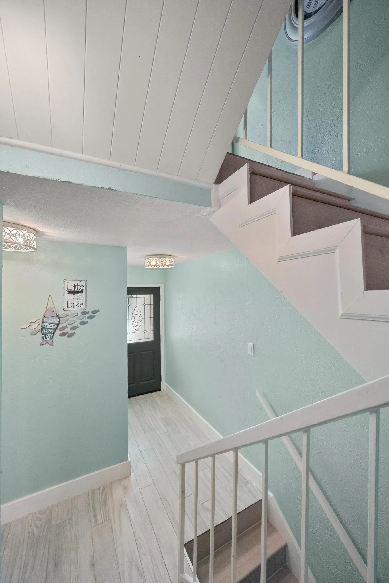 Townhouse For Rent in Rockwall County , 3928 Mediterranean Street, Rockwall, Texas 75087, 3 Bedroom, 4 Bathroom, Garage spaces, 1,771 Sqft, built in 1980, mls#21361313, Real Estate Agent in Rockwall, Homes For Rent in Rockwall county, Homes For Rent in Rockwall, Realtor in Rockwall Texas, Real Estate Brokerage Independent Realty Texas, Luminita Cordes Realtor