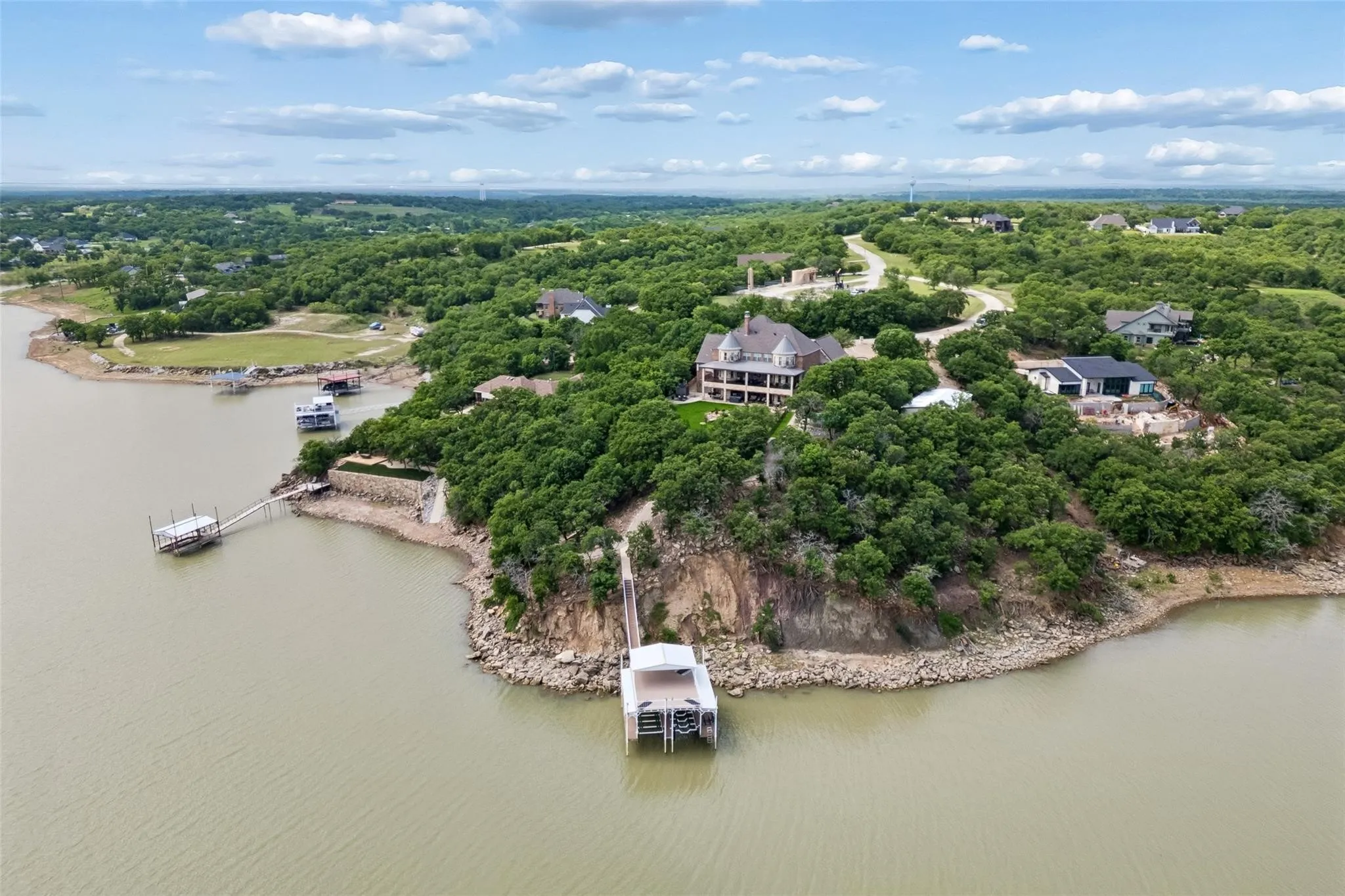 Single Family Residence For Sale in Wise County , 826 Cimmarron Bay Drive, Runaway Bay, Texas 76426, 4 Bedroom, 6 Bathroom, 2 Garage spaces, 8,078 Sqft, built in 2008, Price $2,249,500, mls#21352147, Real Estate Agent in Runaway Bay, Homes For Sale in Wise county, Homes For Sale in Runaway Bay, Realtor in Runaway Bay Texas, Real Estate Brokerage Independent Realty Texas, Luminita Cordes Realtor