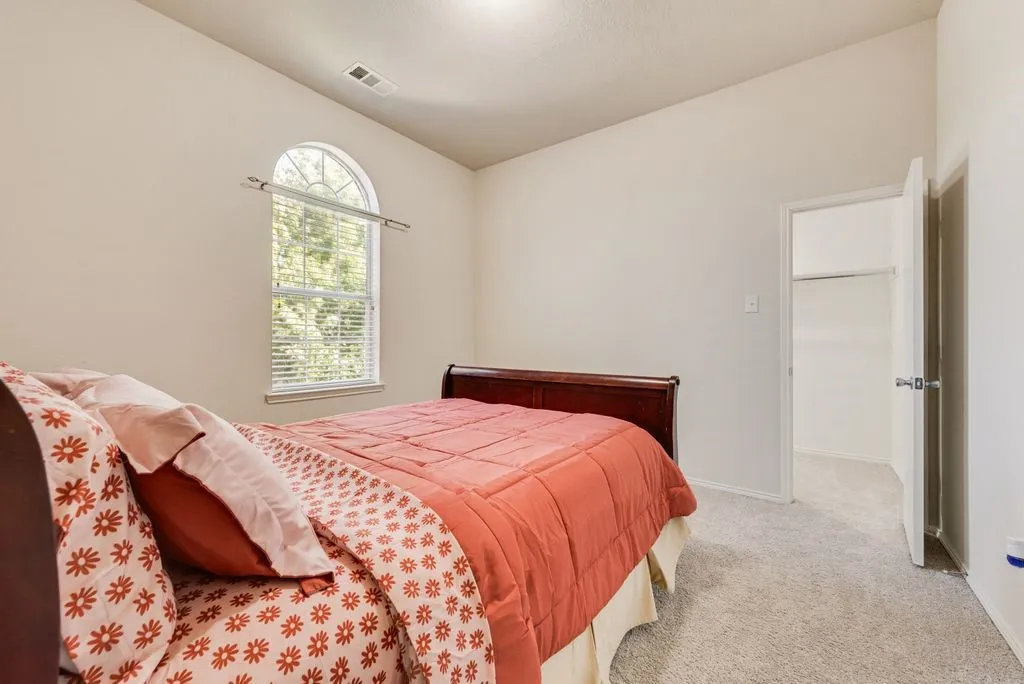 Single Family Residence For Sale in Tarrant County , 9208 Conestoga Drive, Fort Worth, Texas 76131, 4 Bedroom, 3 Bathroom, 2 Garage spaces, 2,620 Sqft, built in 2006, mls#21361650, Real Estate Agent in Fort Worth, Homes For Sale in Tarrant county, Homes For Sale in Fort Worth, Realtor in Fort Worth Texas, Real Estate Brokerage Independent Realty Texas, Luminita Cordes Realtor