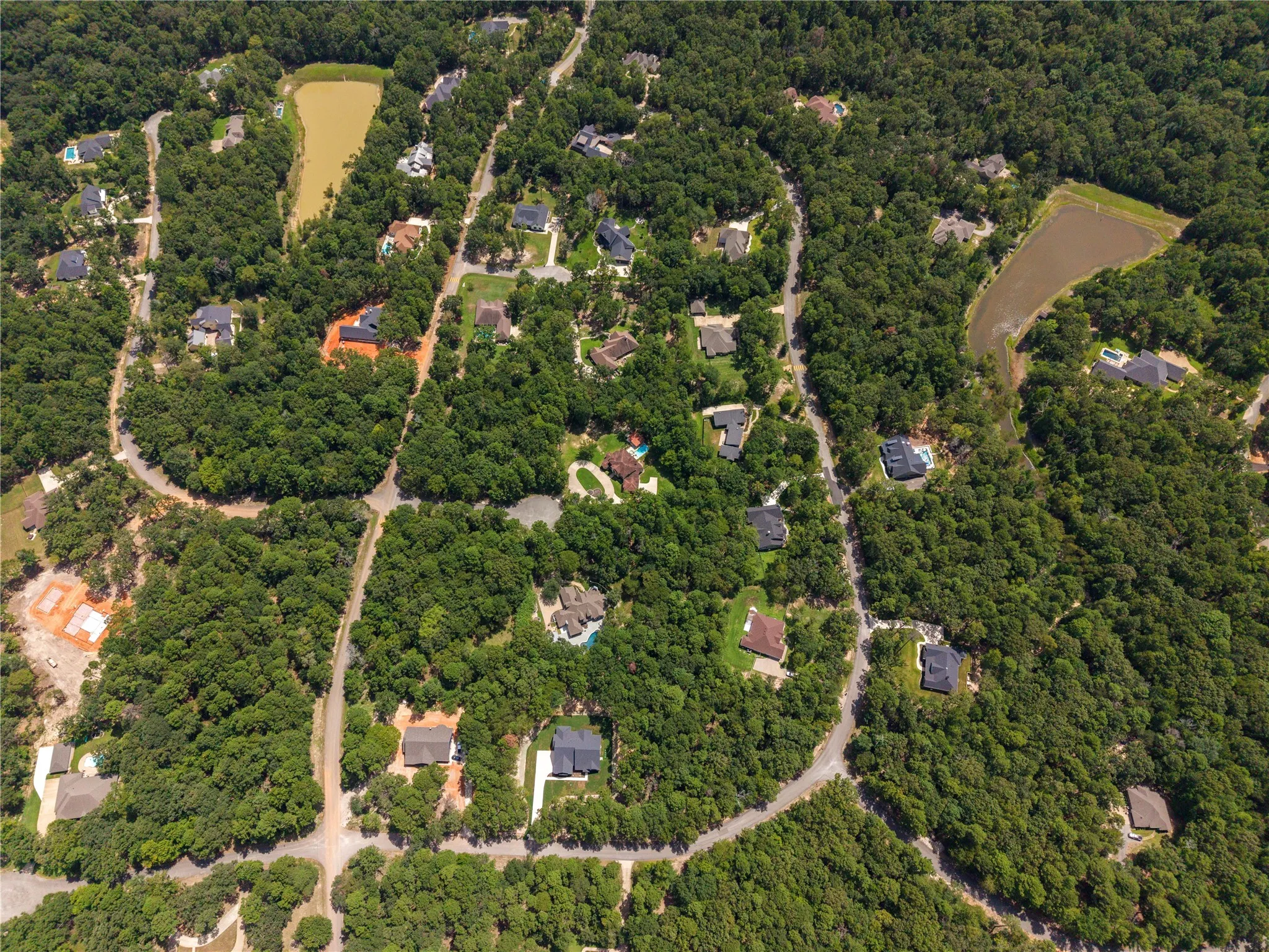 Single Family Residence For Sale in Smith County , 15373 Lakeside Drive, Tyler, Texas 75707, 4 Bedroom, 4 Bathroom, 2 Garage spaces, 2,869 Sqft, built in 2022, Price $699,000, mls#21344786, Real Estate Agent in Tyler, Homes For Sale in Smith county, Homes For Sale in Tyler, Realtor in Tyler Texas, Real Estate Brokerage Independent Realty Texas, Luminita Cordes Realtor