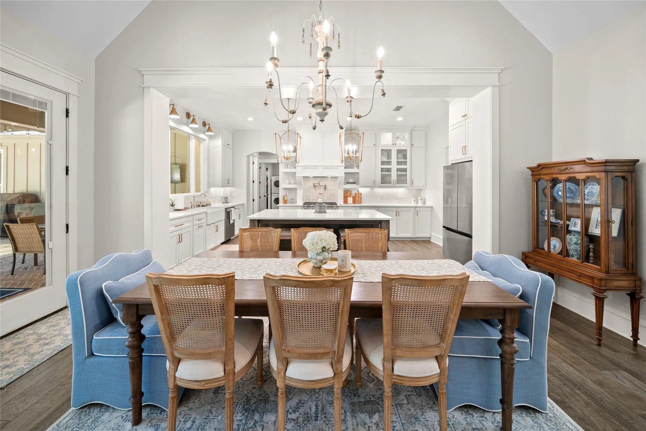 Single Family Residence For Sale in Smith County , 15373 Lakeside Drive, Tyler, Texas 75707, 4 Bedroom, 4 Bathroom, 2 Garage spaces, 2,869 Sqft, built in 2022, Price $699,000, mls#21344786, Real Estate Agent in Tyler, Homes For Sale in Smith county, Homes For Sale in Tyler, Realtor in Tyler Texas, Real Estate Brokerage Independent Realty Texas, Luminita Cordes Realtor