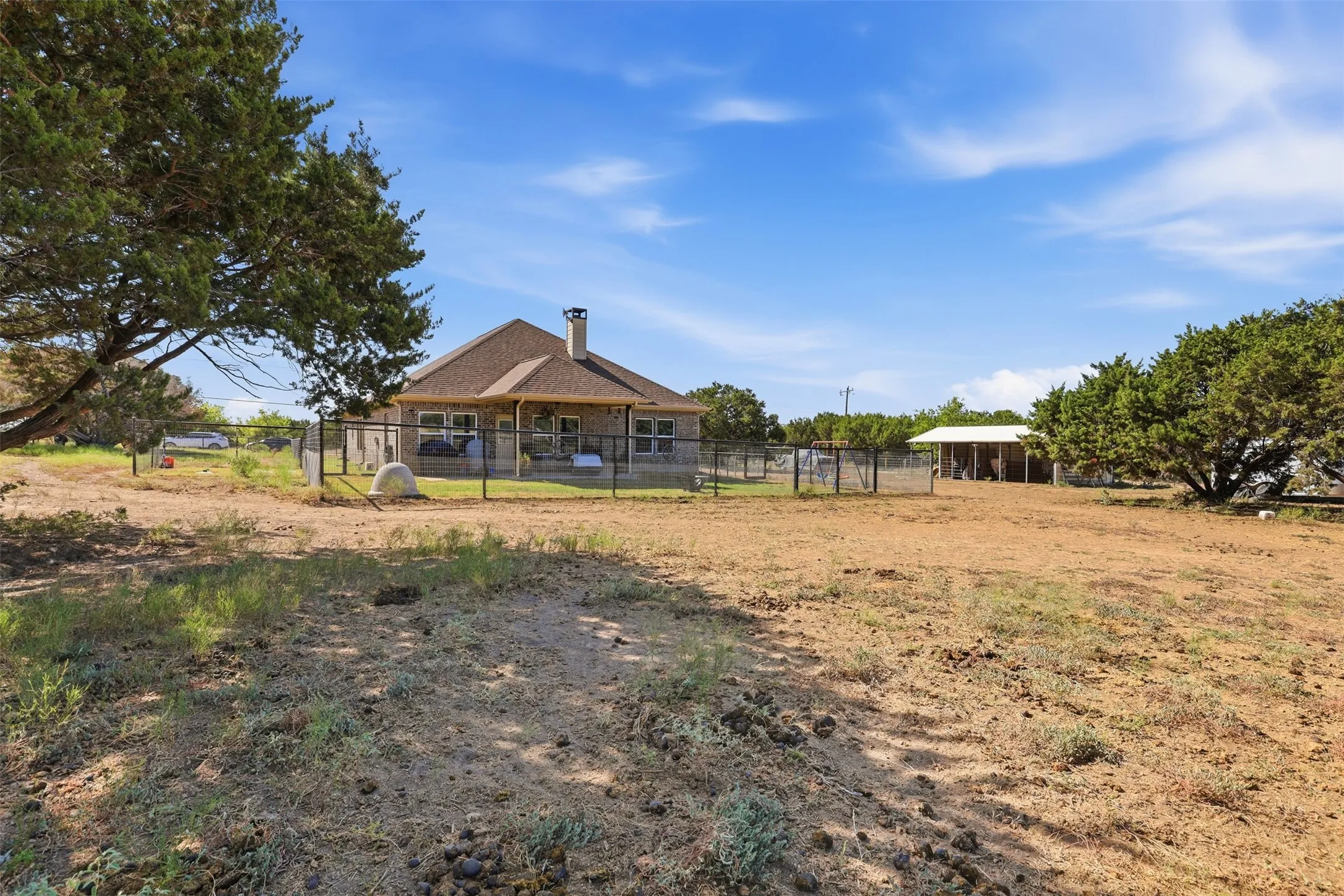 Single Family Residence For Sale in Johnson County , 328 Ridge Drive N, Cleburne, Texas 76033, 4 Bedroom, 2 Bathroom, 2 Garage spaces, 2,126 Sqft, built in 2022, mls#21361518, Real Estate Agent in Cleburne, Homes For Sale in Johnson county, Homes For Sale in Cleburne, Realtor in Cleburne Texas, Real Estate Brokerage Independent Realty Texas, Luminita Cordes Realtor