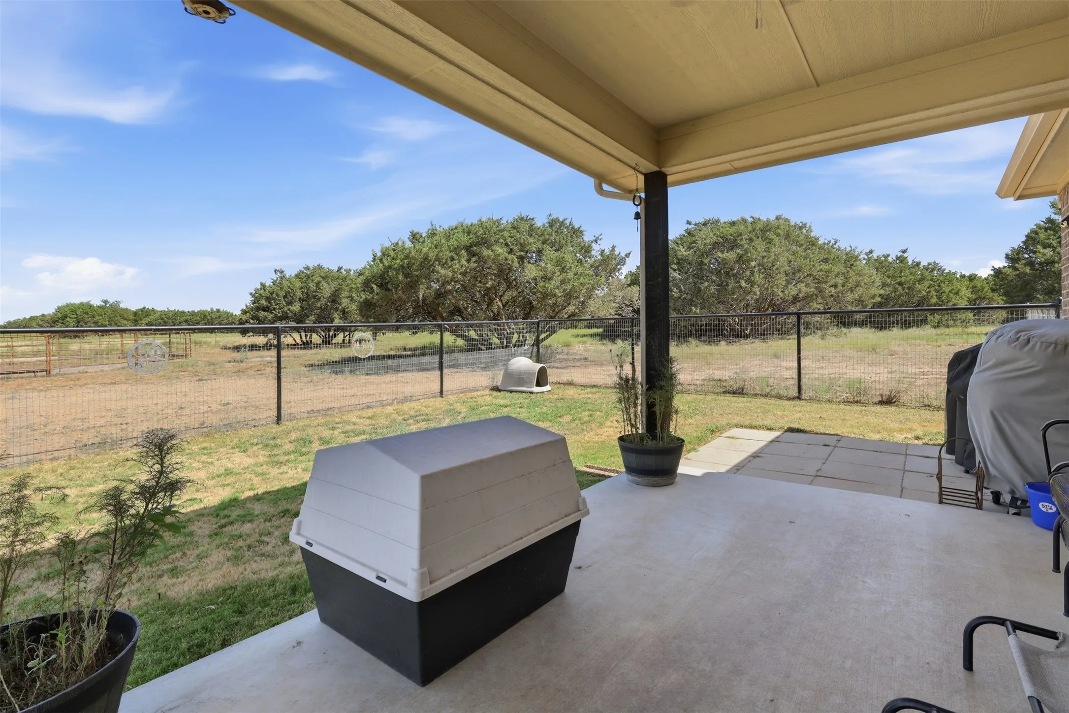 Single Family Residence For Sale in Johnson County , 328 Ridge Drive N, Cleburne, Texas 76033, 4 Bedroom, 2 Bathroom, 2 Garage spaces, 2,126 Sqft, built in 2022, mls#21361518, Real Estate Agent in Cleburne, Homes For Sale in Johnson county, Homes For Sale in Cleburne, Realtor in Cleburne Texas, Real Estate Brokerage Independent Realty Texas, Luminita Cordes Realtor