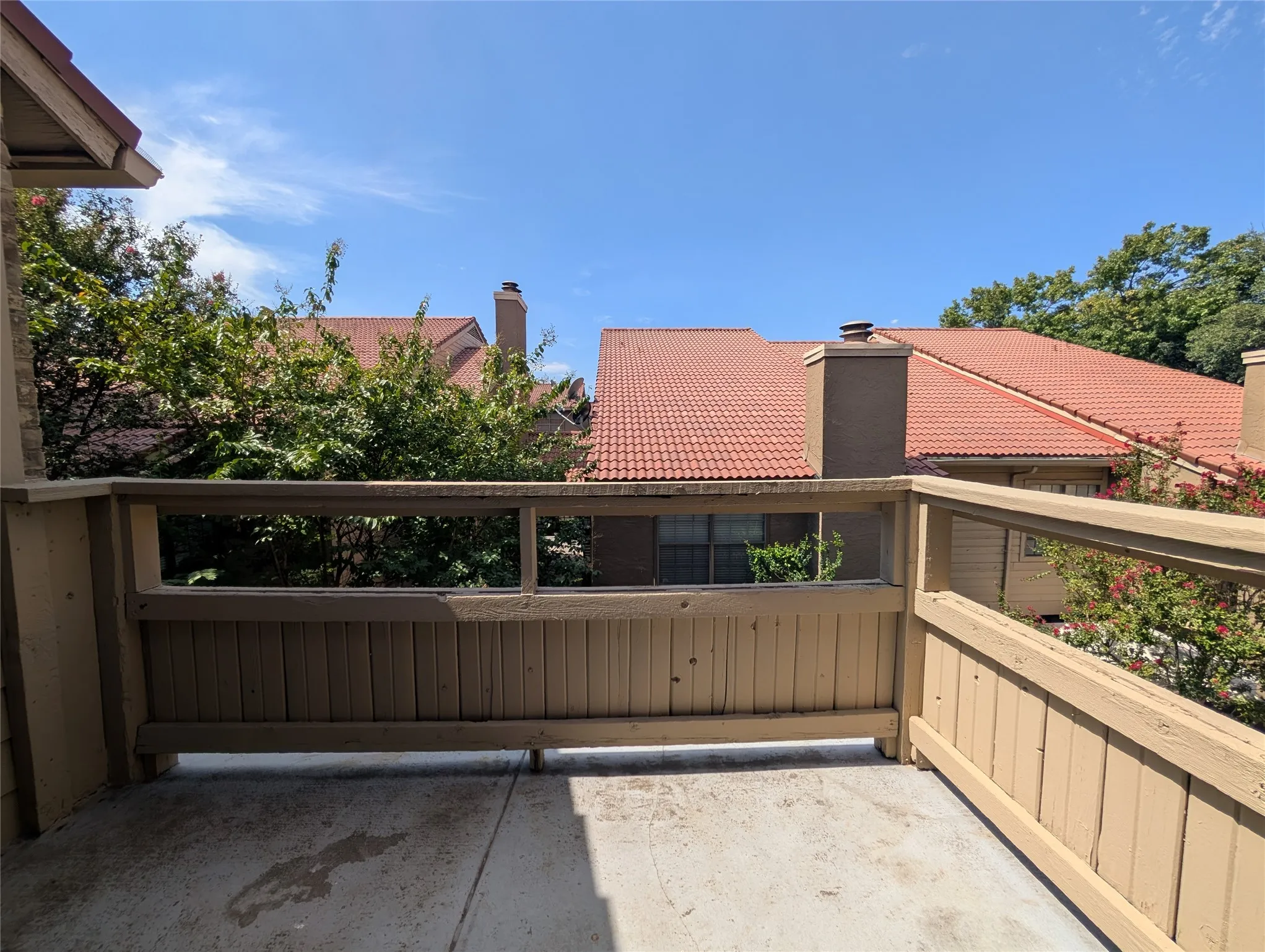 Condominium For Rent in Dallas County , 5200 Martel Avenue 11N, Dallas, Texas 75206, 1 Bedroom, 2 Bathroom, 1 Garage spaces, 837 Sqft, built in 1981, mls#21361788, Real Estate Agent in Dallas, Homes For Rent in Dallas county, Homes For Rent in Dallas, Realtor in Dallas Texas, Real Estate Brokerage Independent Realty Texas, Luminita Cordes Realtor
