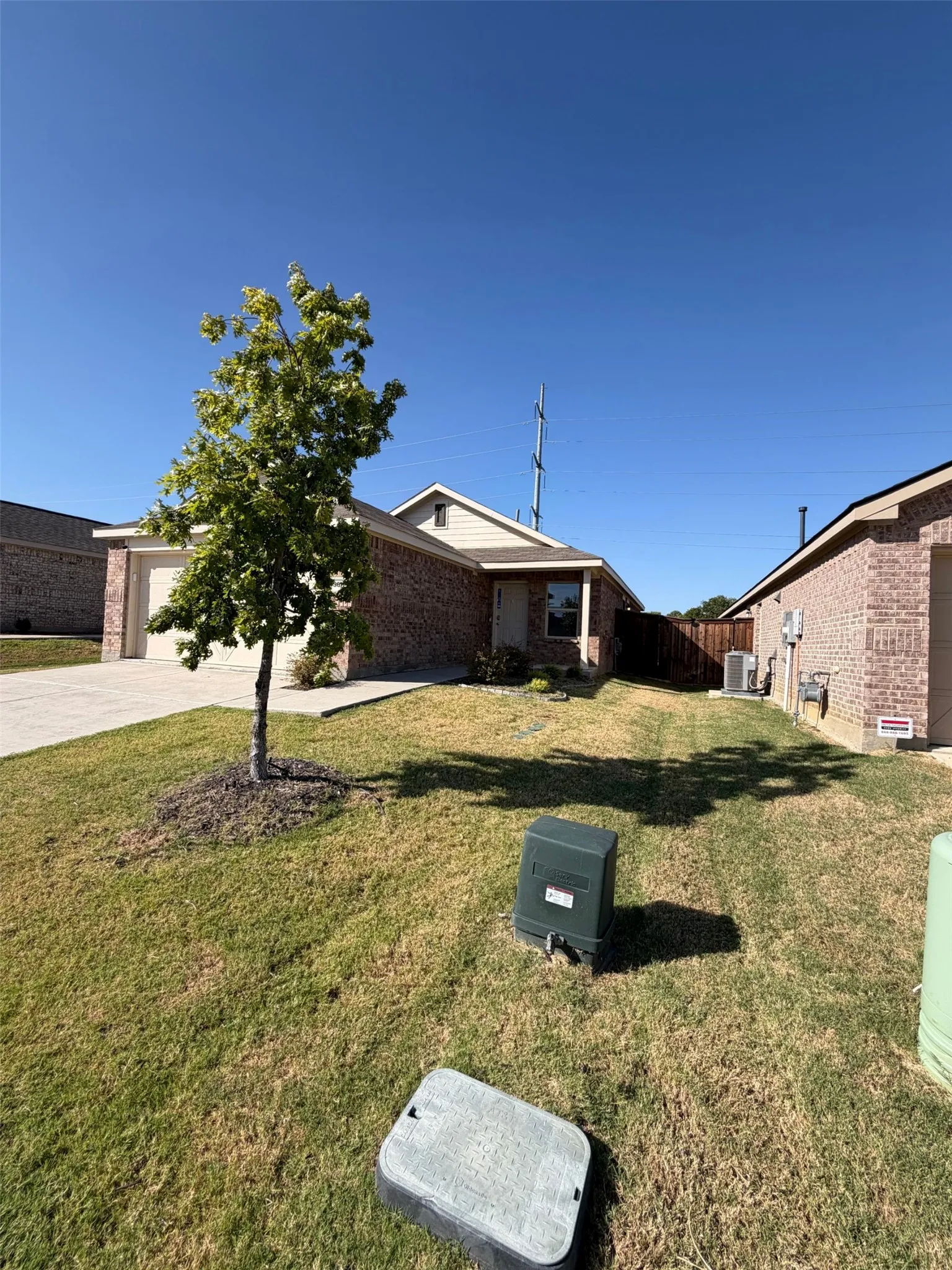 Single Family Residence For Sale in Denton County , 3617 Harper Street, Little Elm, Texas 75068, 3 Bedroom, 2 Bathroom, 2 Garage spaces, 1,320 Sqft, built in 2022, mls#21361787, Real Estate Agent in Little Elm, Homes For Sale in Denton county, Homes For Sale in Little Elm, Realtor in Little Elm Texas, Real Estate Brokerage Independent Realty Texas, Luminita Cordes Realtor