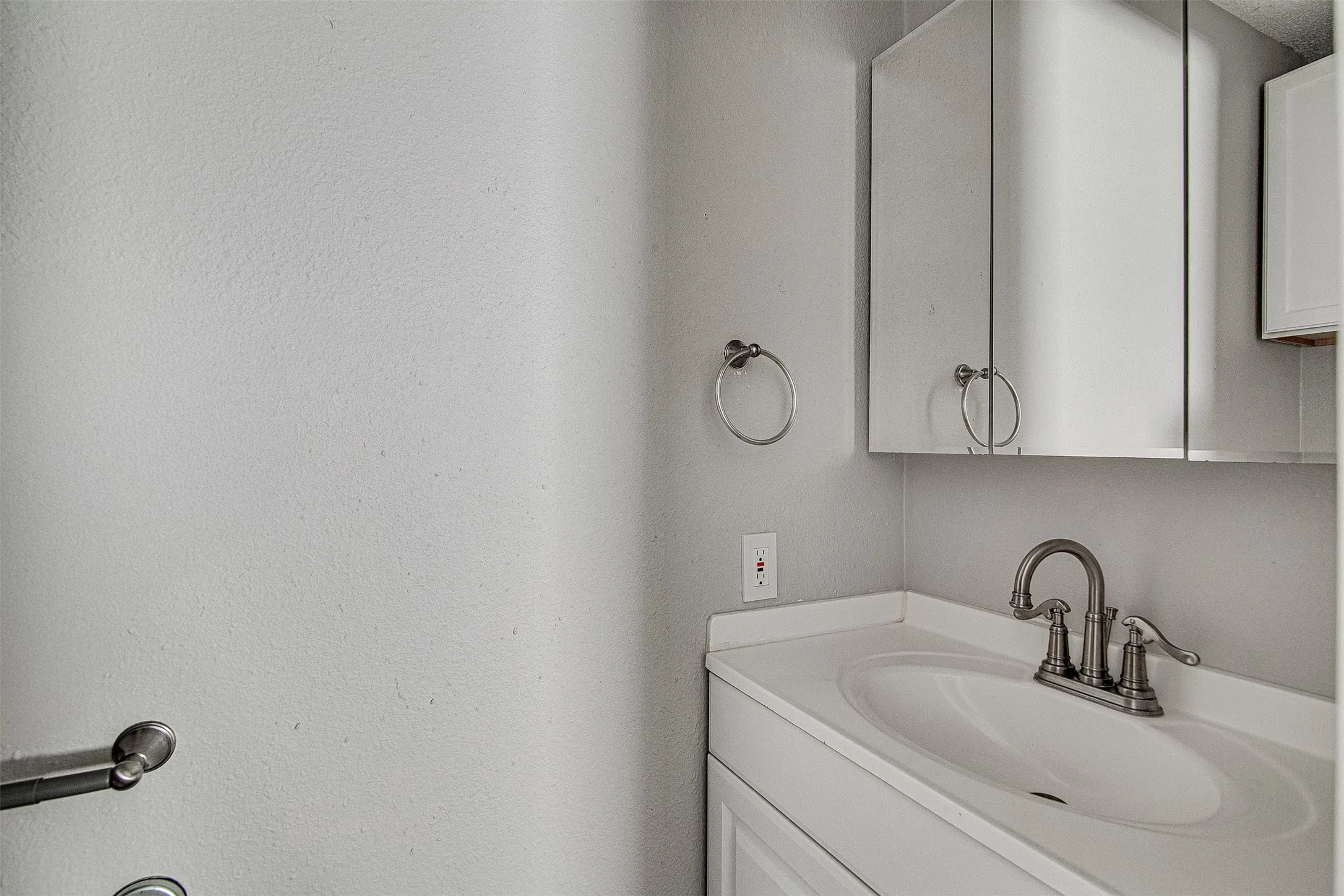 half bathroom in primary suite