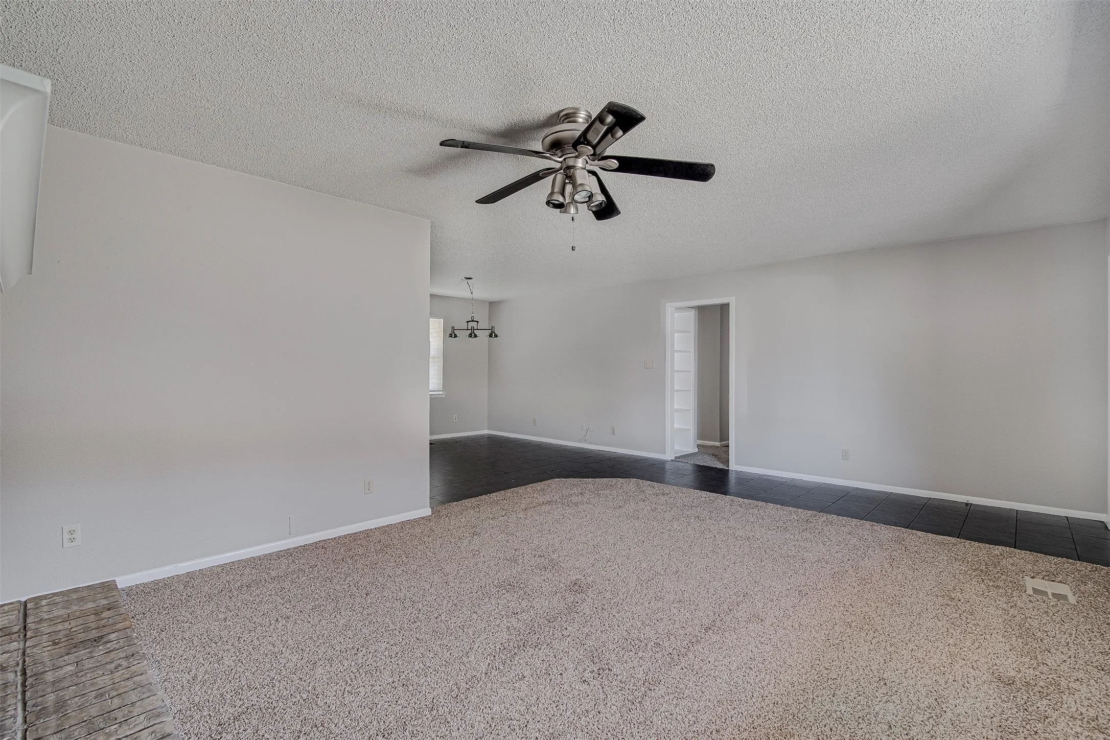 Single Family Residence For Rent in Johnson County , 107 Pine Street, Keene, Texas 76059, 3 Bedroom, 2 Bathroom, 1 Garage spaces, 1,407 Sqft, built in 1972, mls#21361817, Real Estate Agent in Keene, Homes For Rent in Johnson county, Homes For Rent in Keene, Realtor in Keene Texas, Real Estate Brokerage Independent Realty Texas, Luminita Cordes Realtor
