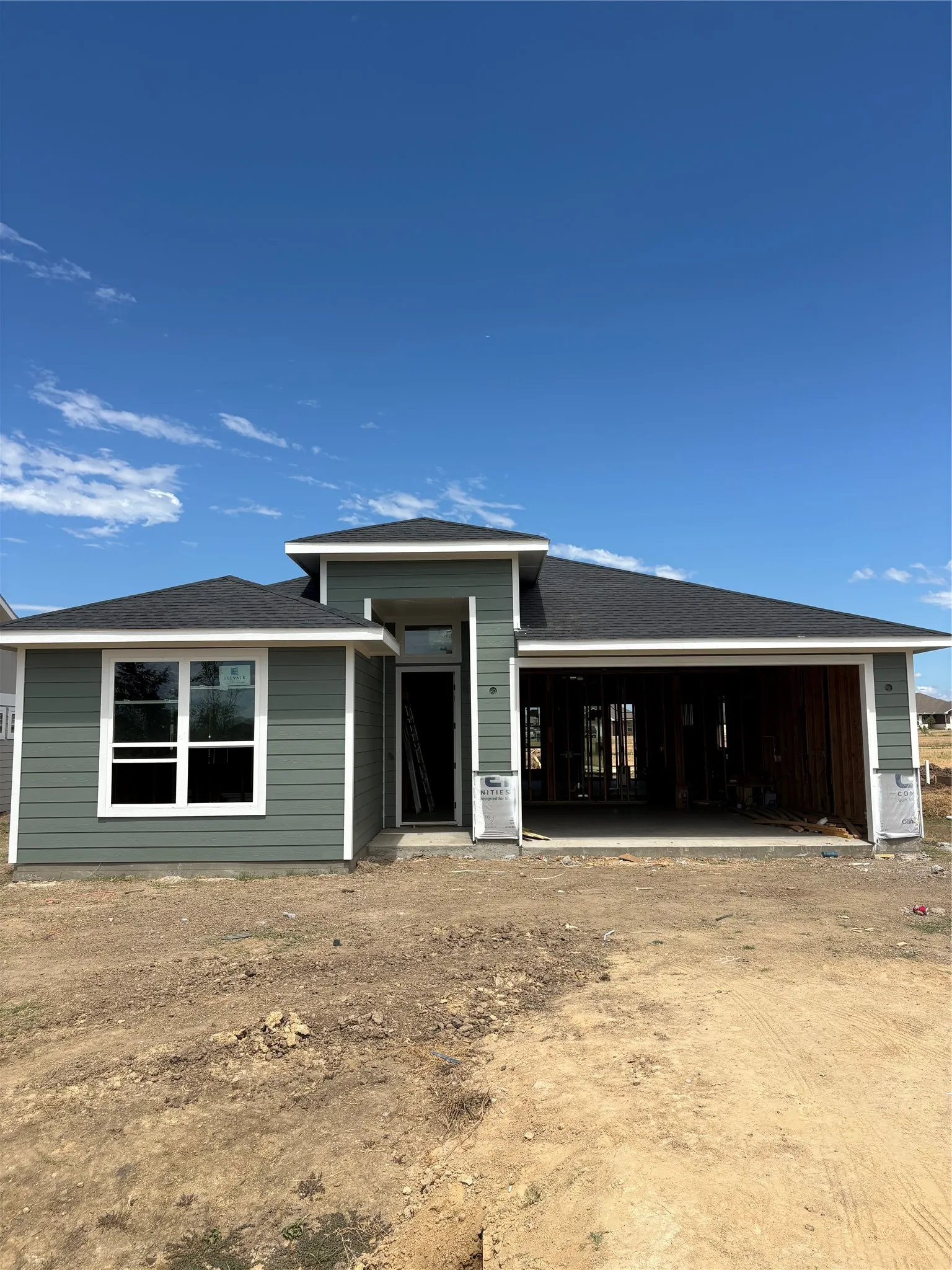 Single Family Residence For Rent in Henderson County , 125 Walker Lane, Mabank, Texas 75147, 3 Bedroom, 2 Bathroom, 2 Garage spaces, 1,922 Sqft, built in 2026, mls#21361816, Real Estate Agent in Mabank, Homes For Rent in Henderson county, Homes For Rent in Mabank, Realtor in Mabank Texas, Real Estate Brokerage Independent Realty Texas, Luminita Cordes Realtor
