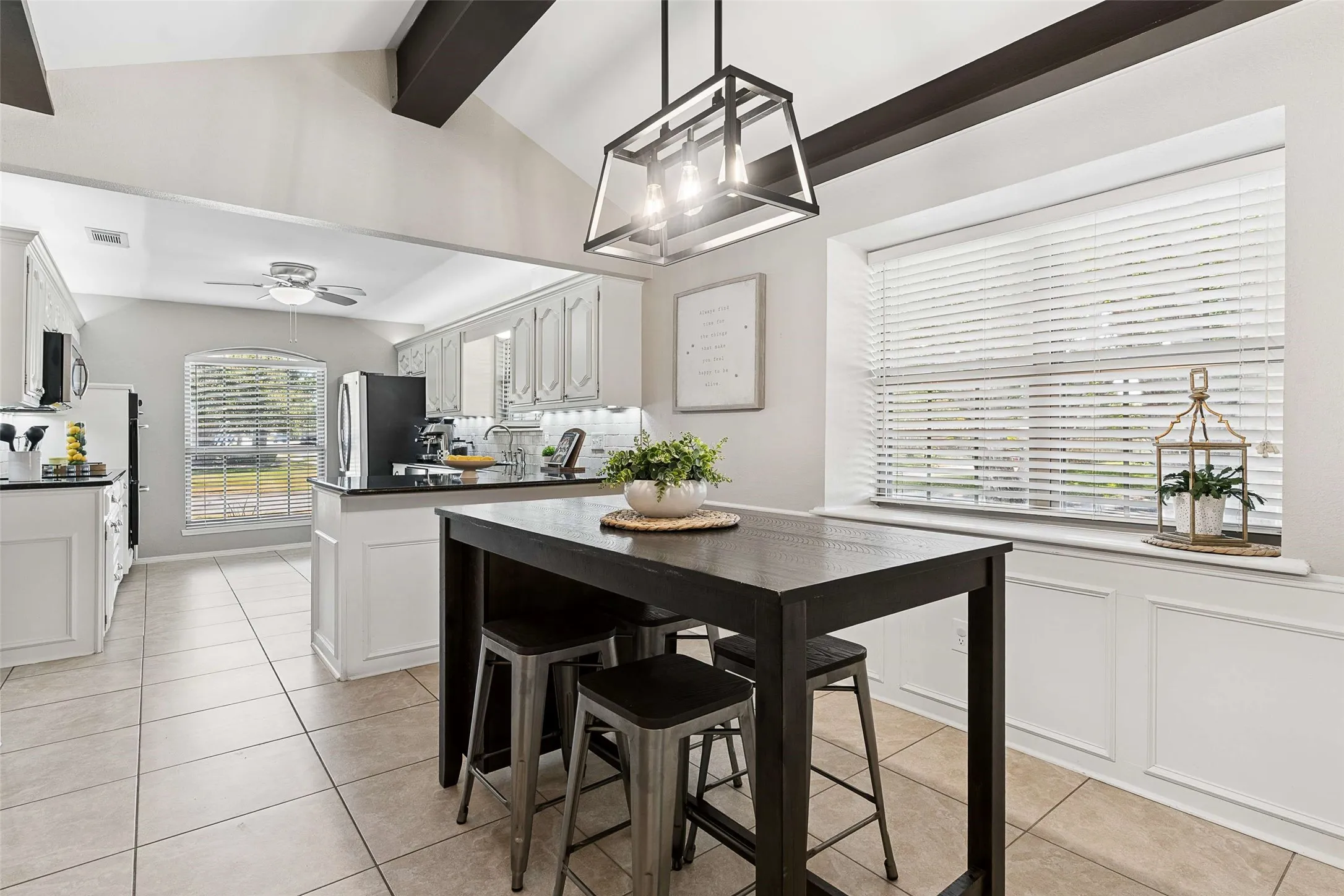 Single Family Residence For Rent in Collin County , 901 Autumn Lake Drive, Allen, Texas 75002, 3 Bedroom, 2 Bathroom, 2 Garage spaces, 2,165 Sqft, built in 1977, mls#21356719, Real Estate Agent in Allen, Homes For Rent in Collin county, Homes For Rent in Allen, Realtor in Allen Texas, Real Estate Brokerage Independent Realty Texas, Luminita Cordes Realtor