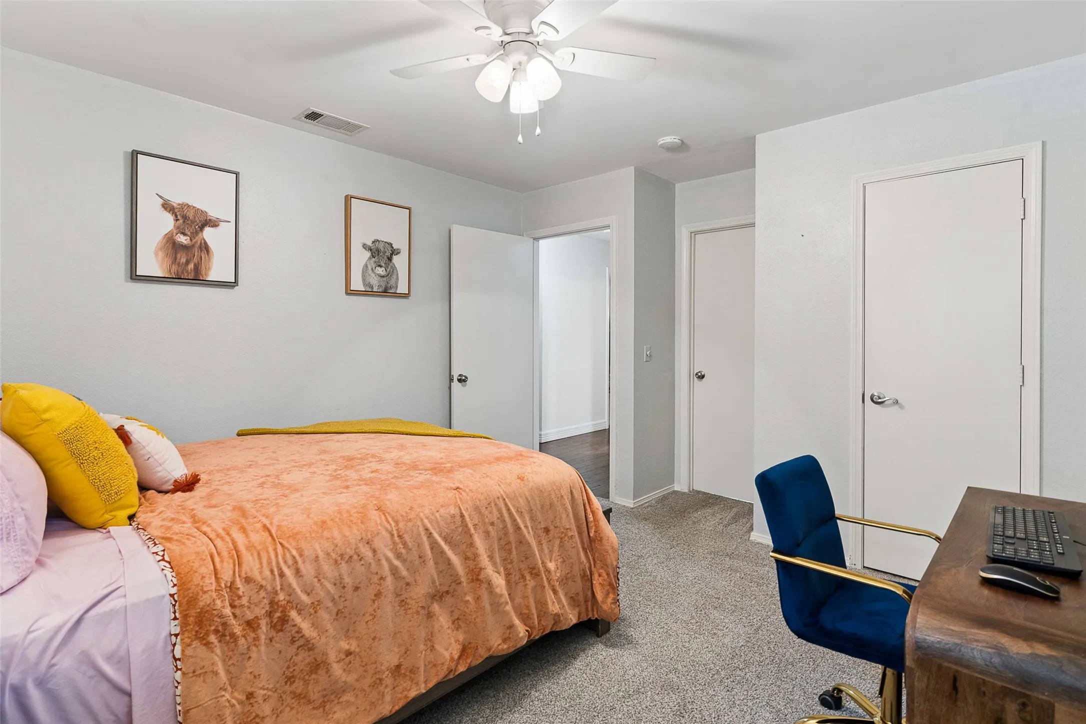 Single Family Residence For Rent in Collin County , 901 Autumn Lake Drive, Allen, Texas 75002, 3 Bedroom, 2 Bathroom, 2 Garage spaces, 2,165 Sqft, built in 1977, mls#21356719, Real Estate Agent in Allen, Homes For Rent in Collin county, Homes For Rent in Allen, Realtor in Allen Texas, Real Estate Brokerage Independent Realty Texas, Luminita Cordes Realtor