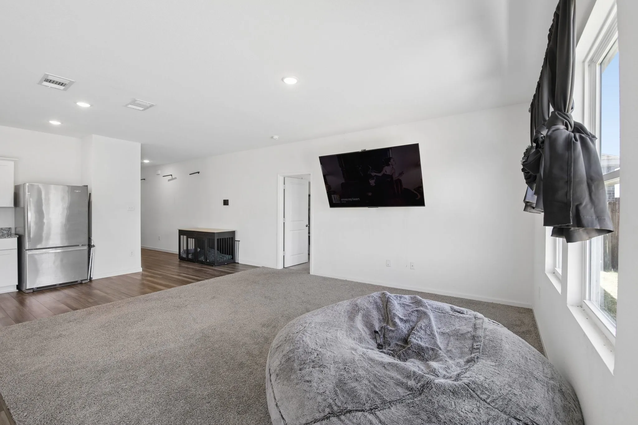 Single Family Residence For Rent in Tarrant County , 5612 Portlaw Lane, Fort Worth, Texas 76036, 3 Bedroom, 2 Bathroom, 2 Garage spaces, 1,698 Sqft, built in 2024, mls#21361198, Real Estate Agent in Fort Worth, Homes For Rent in Tarrant county, Homes For Rent in Fort Worth, Realtor in Fort Worth Texas, Real Estate Brokerage Independent Realty Texas, Luminita Cordes Realtor