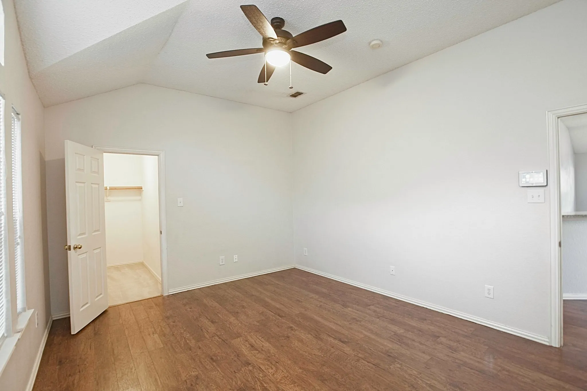 Single Family Residence For Rent in Collin County , 4502 Highlands Drive, Mc Kinney, Texas 75070, 3 Bedroom, 2 Bathroom, 2 Garage spaces, 1,669 Sqft, built in 1996, mls#21361825, Real Estate Agent in Mc Kinney, Homes For Rent in Collin county, Homes For Rent in Mc Kinney, Realtor in Mc Kinney Texas, Real Estate Brokerage Independent Realty Texas, Luminita Cordes Realtor