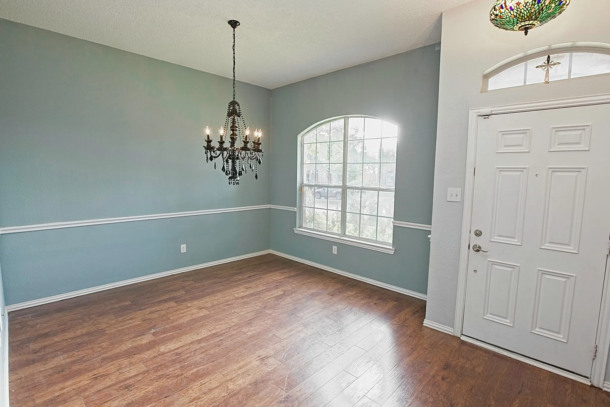 Single Family Residence For Rent in Collin County , 4502 Highlands Drive, Mc Kinney, Texas 75070, 3 Bedroom, 2 Bathroom, 2 Garage spaces, 1,669 Sqft, built in 1996, mls#21361825, Real Estate Agent in Mc Kinney, Homes For Rent in Collin county, Homes For Rent in Mc Kinney, Realtor in Mc Kinney Texas, Real Estate Brokerage Independent Realty Texas, Luminita Cordes Realtor