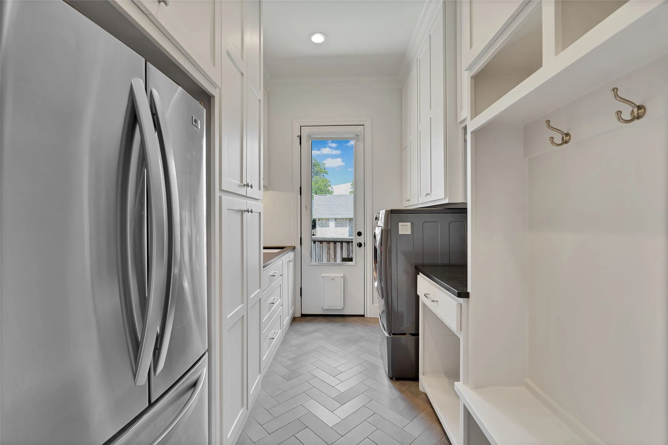 Single Family Residence For Sale in Smith County , 7410 Princedale, Tyler, Texas 75703, 4 Bedroom, 4 Bathroom, 2 Garage spaces, 3,389 Sqft, built in 2016, mls#21361827, Real Estate Agent in Tyler, Homes For Sale in Smith county, Homes For Sale in Tyler, Realtor in Tyler Texas, Real Estate Brokerage Independent Realty Texas, Luminita Cordes Realtor