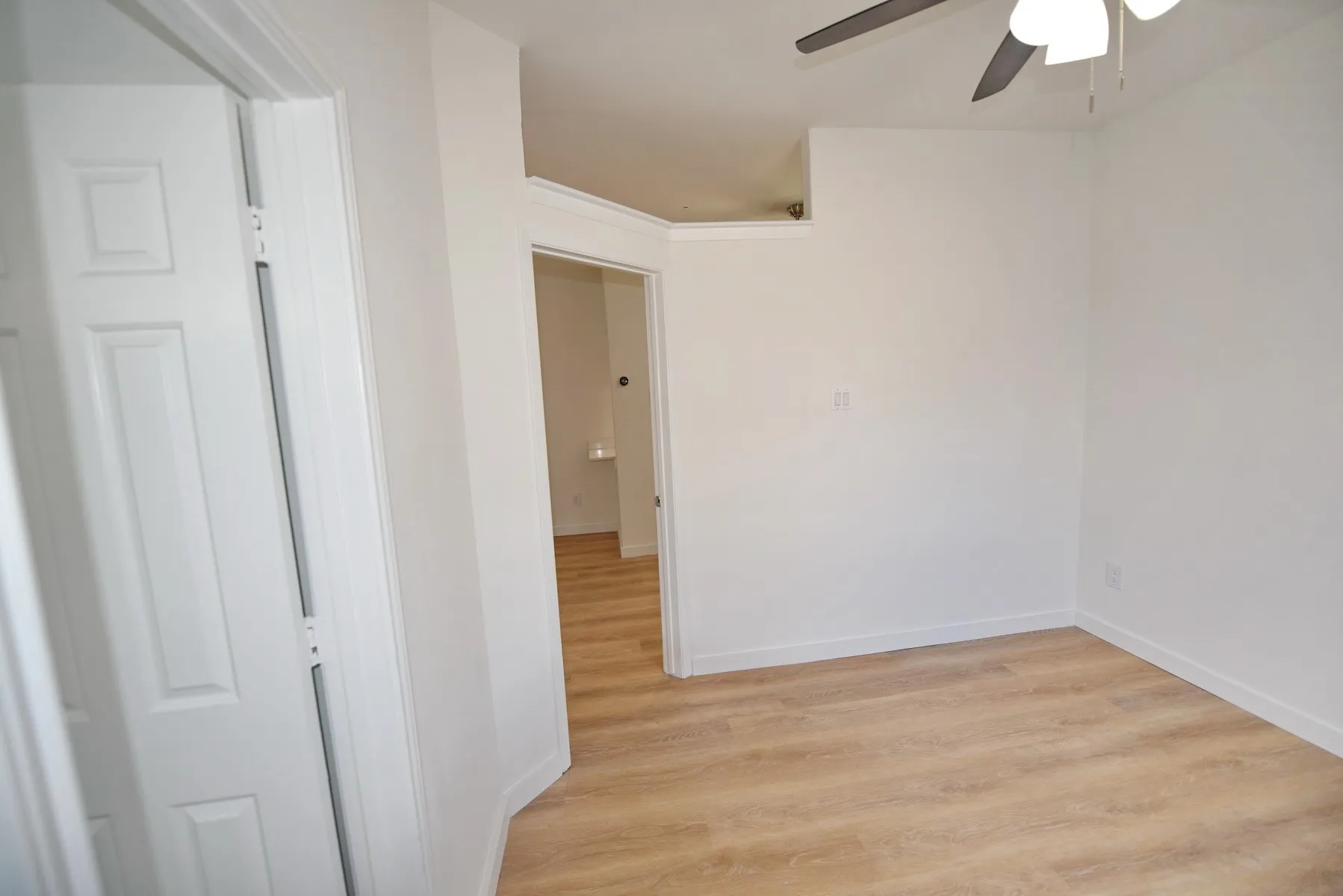 Condominium For Rent in Dallas County , 3701 Cedarplaza Lane 111, Dallas, Texas 75209, 1 Bedroom, 1 Bathroom, Garage spaces, 504 Sqft, built in 1986, mls#21361831, Real Estate Agent in Dallas, Homes For Rent in Dallas county, Homes For Rent in Dallas, Realtor in Dallas Texas, Real Estate Brokerage Independent Realty Texas, Luminita Cordes Realtor