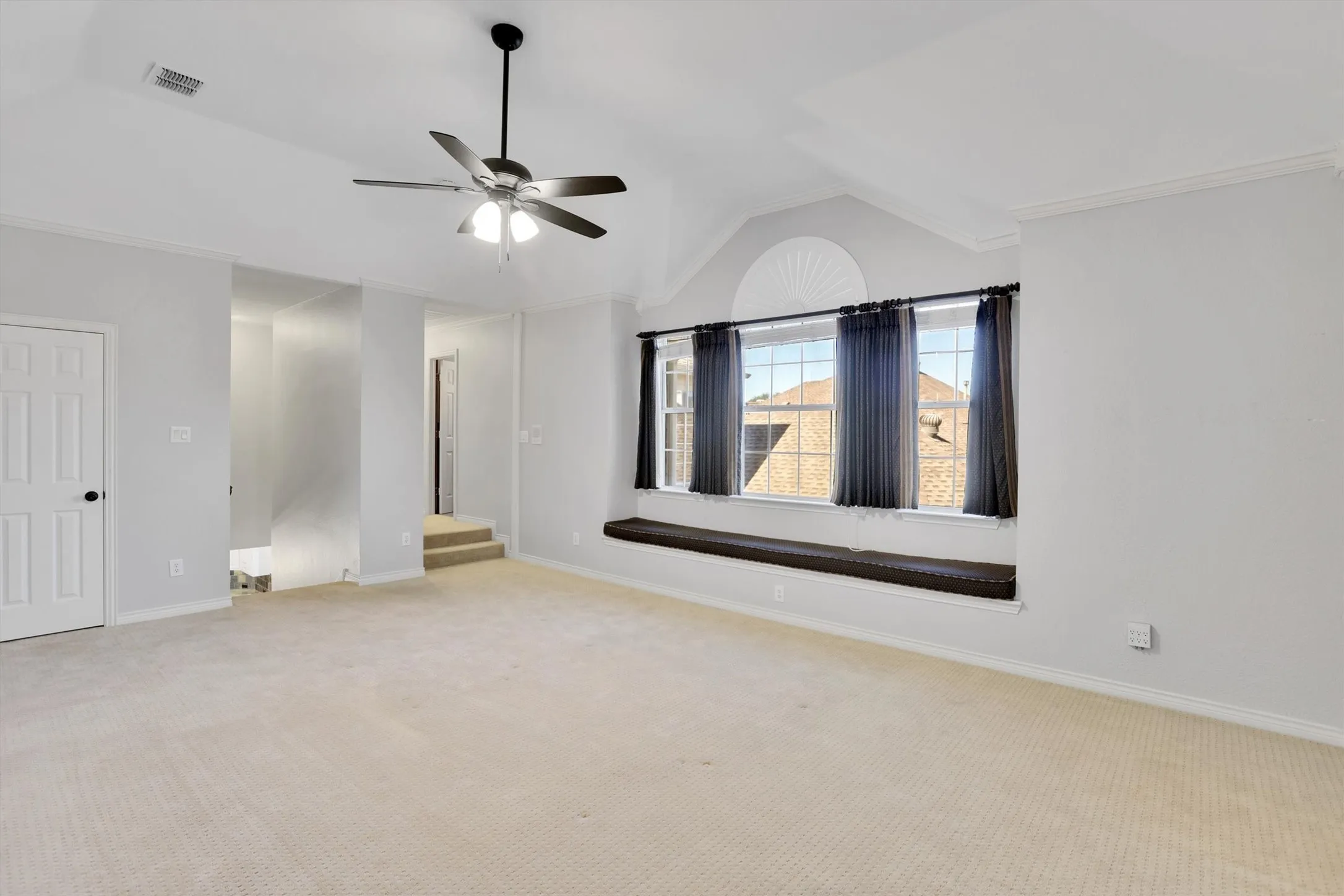Single Family Residence For Rent in Collin County , 4017 Saltburn Drive, Plano, Texas 75093, 5 Bedroom, 5 Bathroom, 3 Garage spaces, 3,871 Sqft, built in 1997, mls#21361419, Real Estate Agent in Plano, Homes For Rent in Collin county, Homes For Rent in Plano, Realtor in Plano Texas, Real Estate Brokerage Independent Realty Texas, Luminita Cordes Realtor