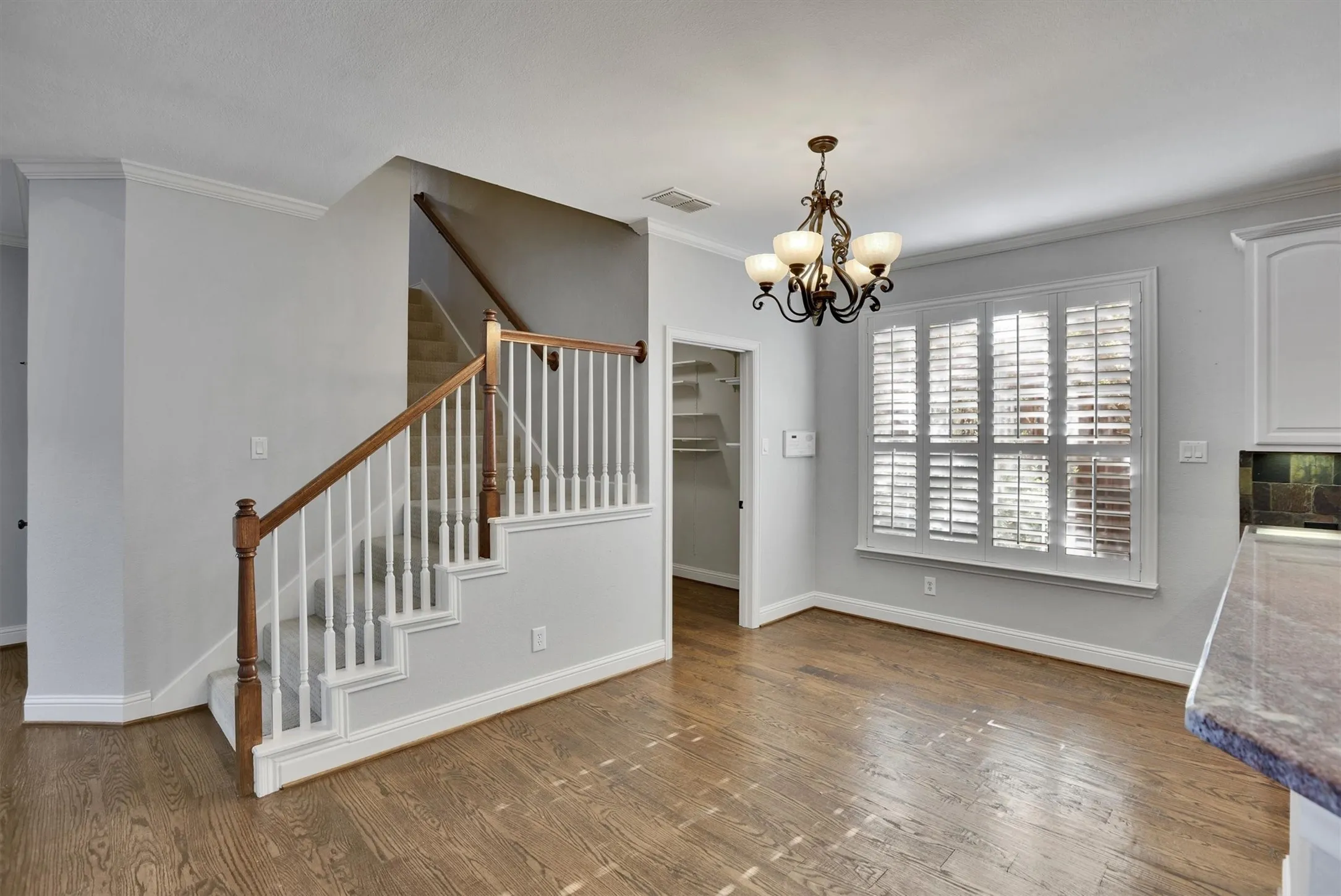 Single Family Residence For Rent in Collin County , 4017 Saltburn Drive, Plano, Texas 75093, 5 Bedroom, 5 Bathroom, 3 Garage spaces, 3,871 Sqft, built in 1997, mls#21361419, Real Estate Agent in Plano, Homes For Rent in Collin county, Homes For Rent in Plano, Realtor in Plano Texas, Real Estate Brokerage Independent Realty Texas, Luminita Cordes Realtor