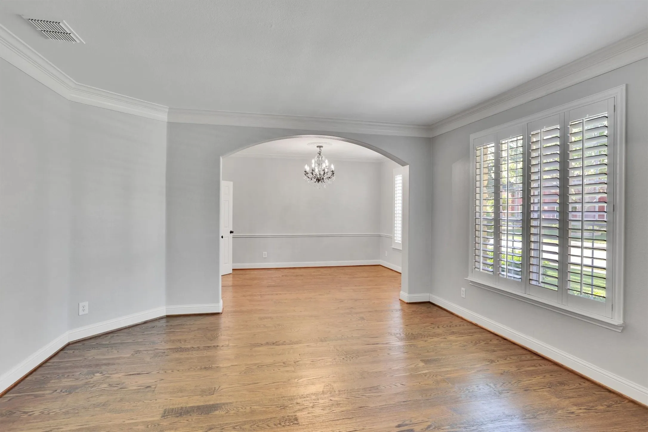 Single Family Residence For Rent in Collin County , 4017 Saltburn Drive, Plano, Texas 75093, 5 Bedroom, 5 Bathroom, 3 Garage spaces, 3,871 Sqft, built in 1997, mls#21361419, Real Estate Agent in Plano, Homes For Rent in Collin county, Homes For Rent in Plano, Realtor in Plano Texas, Real Estate Brokerage Independent Realty Texas, Luminita Cordes Realtor