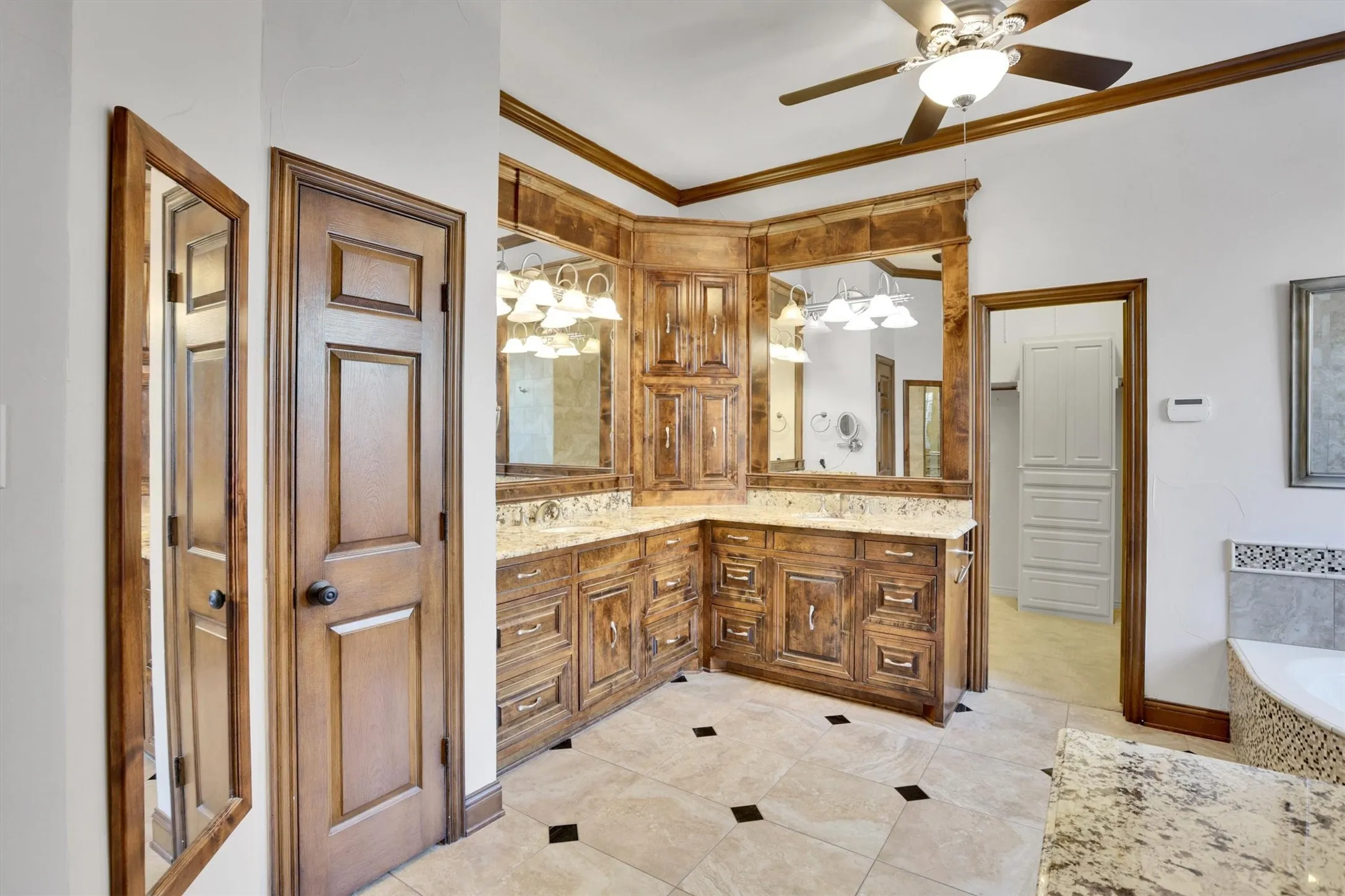 Single Family Residence For Rent in Collin County , 4017 Saltburn Drive, Plano, Texas 75093, 5 Bedroom, 5 Bathroom, 3 Garage spaces, 3,871 Sqft, built in 1997, mls#21361419, Real Estate Agent in Plano, Homes For Rent in Collin county, Homes For Rent in Plano, Realtor in Plano Texas, Real Estate Brokerage Independent Realty Texas, Luminita Cordes Realtor