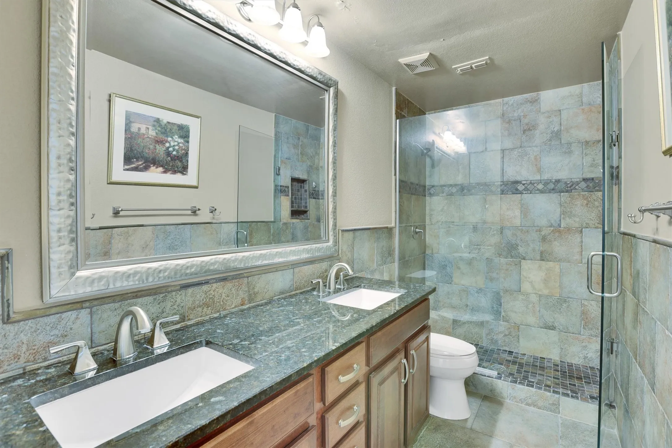 Single Family Residence For Rent in Collin County , 4017 Saltburn Drive, Plano, Texas 75093, 5 Bedroom, 5 Bathroom, 3 Garage spaces, 3,871 Sqft, built in 1997, mls#21361419, Real Estate Agent in Plano, Homes For Rent in Collin county, Homes For Rent in Plano, Realtor in Plano Texas, Real Estate Brokerage Independent Realty Texas, Luminita Cordes Realtor