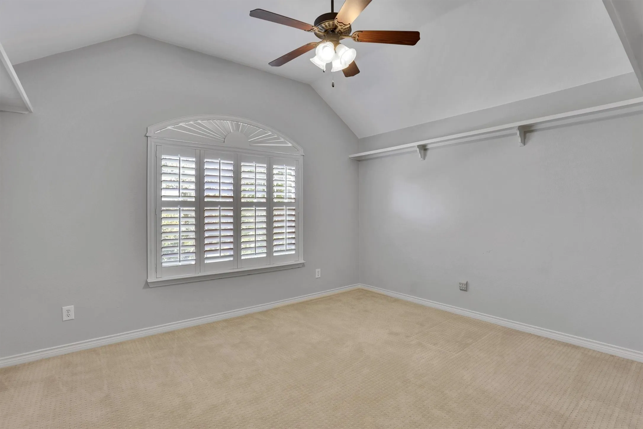 Single Family Residence For Rent in Collin County , 4017 Saltburn Drive, Plano, Texas 75093, 5 Bedroom, 5 Bathroom, 3 Garage spaces, 3,871 Sqft, built in 1997, mls#21361419, Real Estate Agent in Plano, Homes For Rent in Collin county, Homes For Rent in Plano, Realtor in Plano Texas, Real Estate Brokerage Independent Realty Texas, Luminita Cordes Realtor