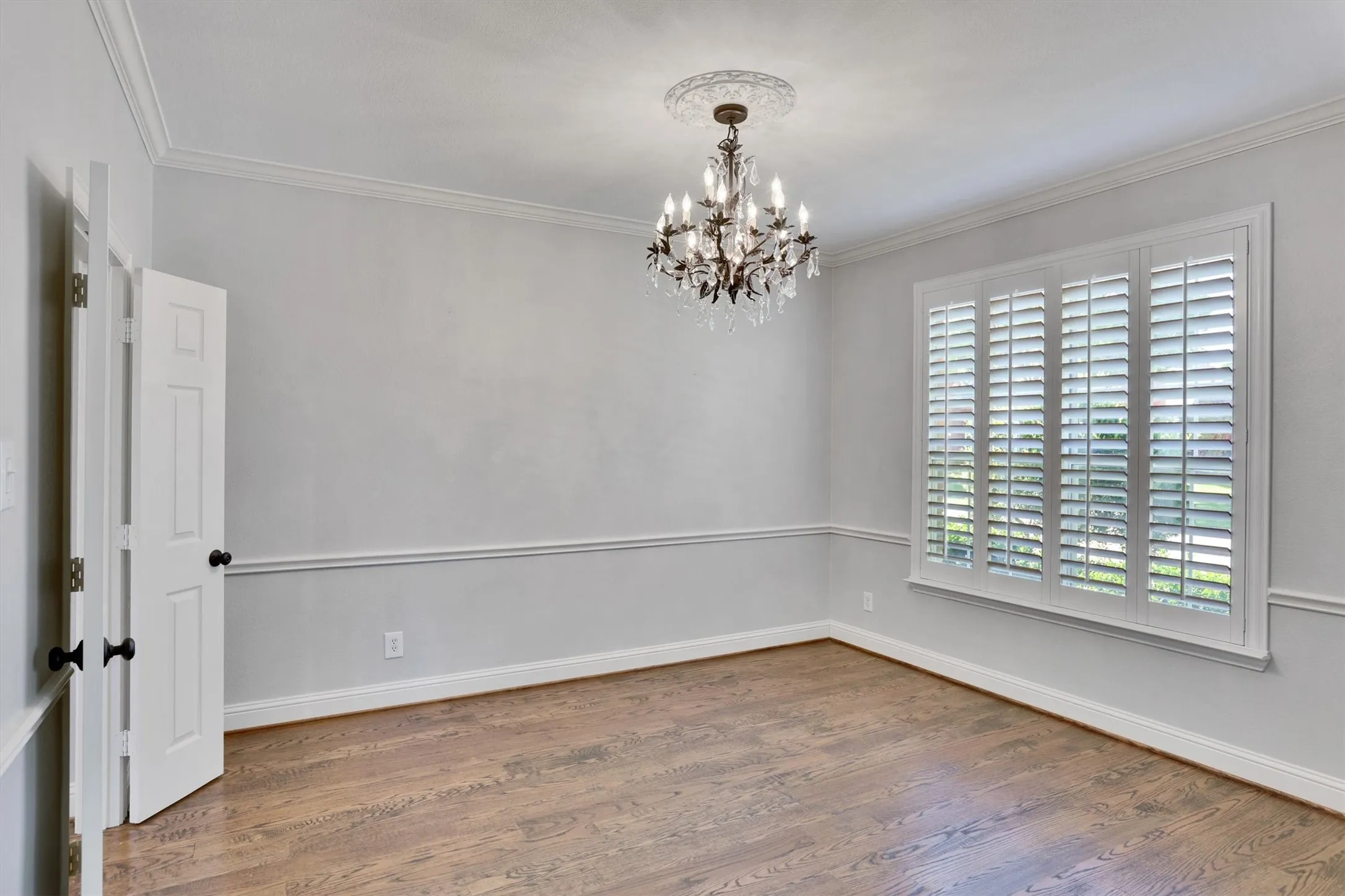 Single Family Residence For Rent in Collin County , 4017 Saltburn Drive, Plano, Texas 75093, 5 Bedroom, 5 Bathroom, 3 Garage spaces, 3,871 Sqft, built in 1997, mls#21361419, Real Estate Agent in Plano, Homes For Rent in Collin county, Homes For Rent in Plano, Realtor in Plano Texas, Real Estate Brokerage Independent Realty Texas, Luminita Cordes Realtor