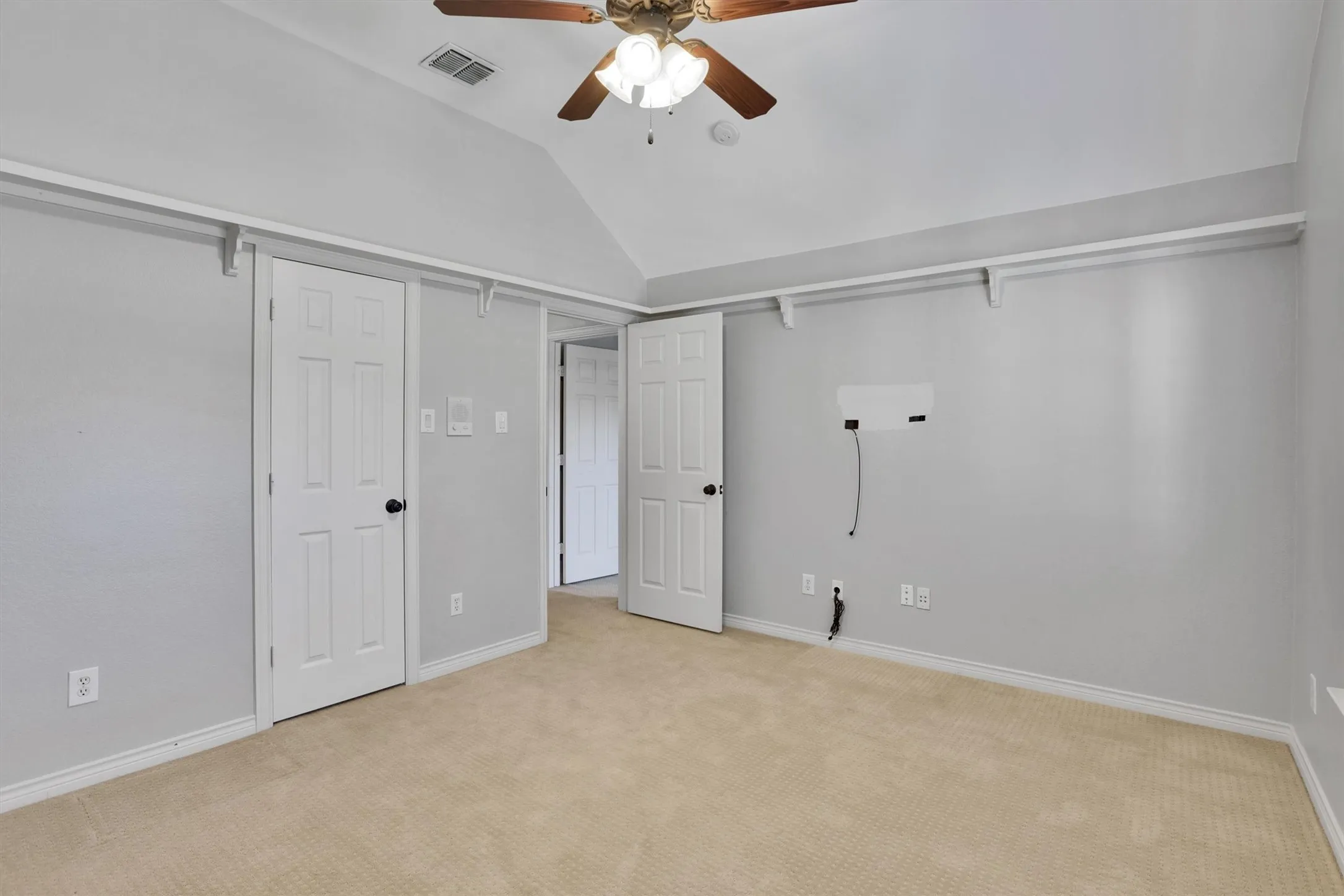 Single Family Residence For Rent in Collin County , 4017 Saltburn Drive, Plano, Texas 75093, 5 Bedroom, 5 Bathroom, 3 Garage spaces, 3,871 Sqft, built in 1997, mls#21361419, Real Estate Agent in Plano, Homes For Rent in Collin county, Homes For Rent in Plano, Realtor in Plano Texas, Real Estate Brokerage Independent Realty Texas, Luminita Cordes Realtor