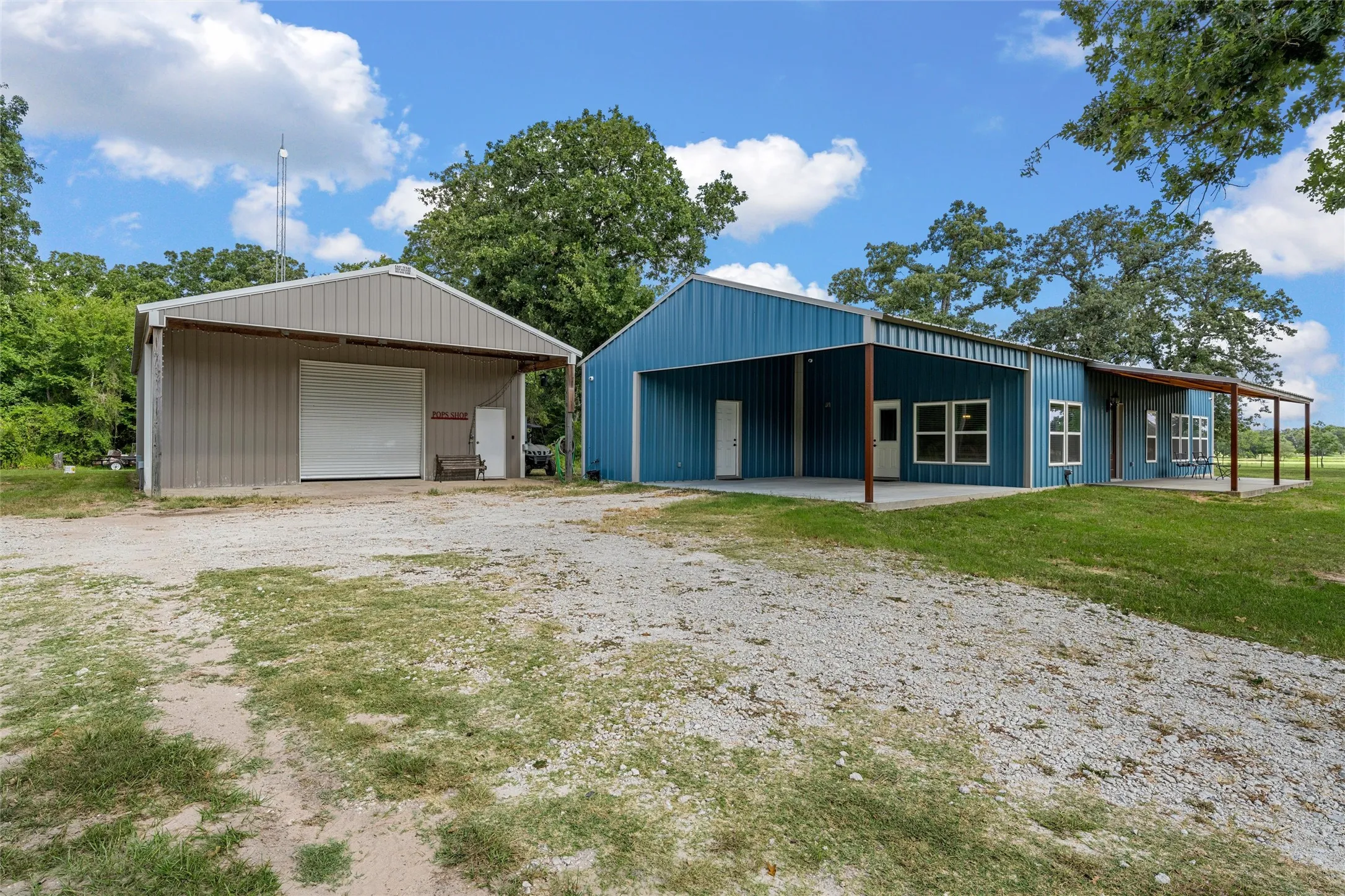 Single Family Residence For Sale in Freestone County , 145 Private Road 944, Fairfield, Texas 75840, 3 Bedroom, 2 Bathroom, Garage spaces, 1,500 Sqft, built in 2024, mls#21358139, Real Estate Agent in Fairfield, Homes For Sale in Freestone county, Homes For Sale in Fairfield, Realtor in Fairfield Texas, Real Estate Brokerage Independent Realty Texas, Luminita Cordes Realtor
