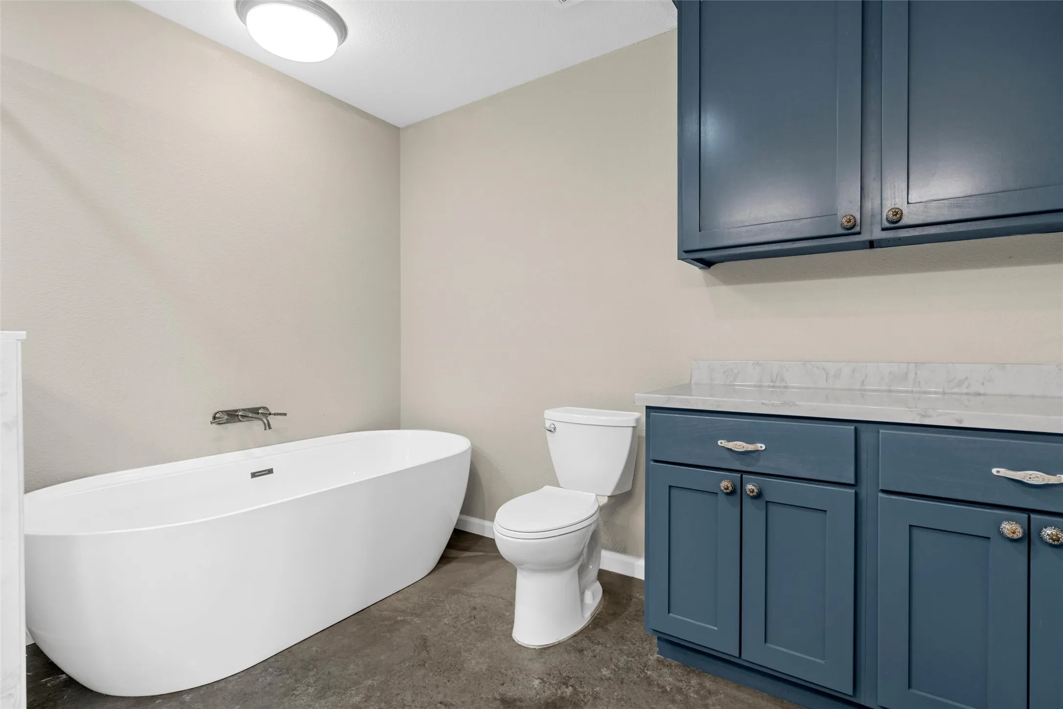 Single Family Residence For Sale in Freestone County , 145 Private Road 944, Fairfield, Texas 75840, 3 Bedroom, 2 Bathroom, Garage spaces, 1,500 Sqft, built in 2024, mls#21358139, Real Estate Agent in Fairfield, Homes For Sale in Freestone county, Homes For Sale in Fairfield, Realtor in Fairfield Texas, Real Estate Brokerage Independent Realty Texas, Luminita Cordes Realtor