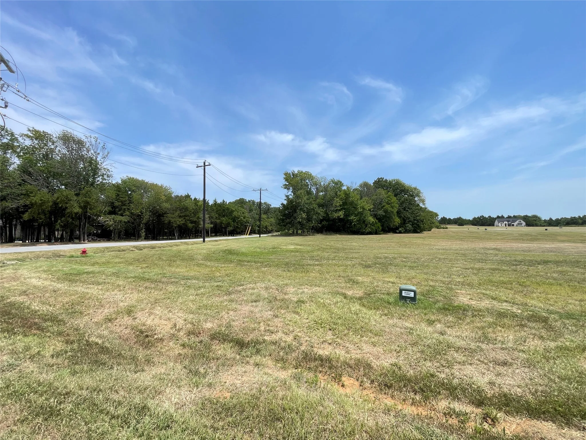 Unimproved Land For Sale in Grayson County , Lot 17B Palisades Drive, Gordonville, Texas 76245, 0, 0, Garage spaces, 0 Sqft, built in 0, Price $29,000, mls#21361174, Real Estate Agent in Gordonville, Homes For Sale in Grayson county, Homes For Sale in Gordonville, Realtor in Gordonville Texas, Real Estate Brokerage Independent Realty Texas, Luminita Cordes Realtor