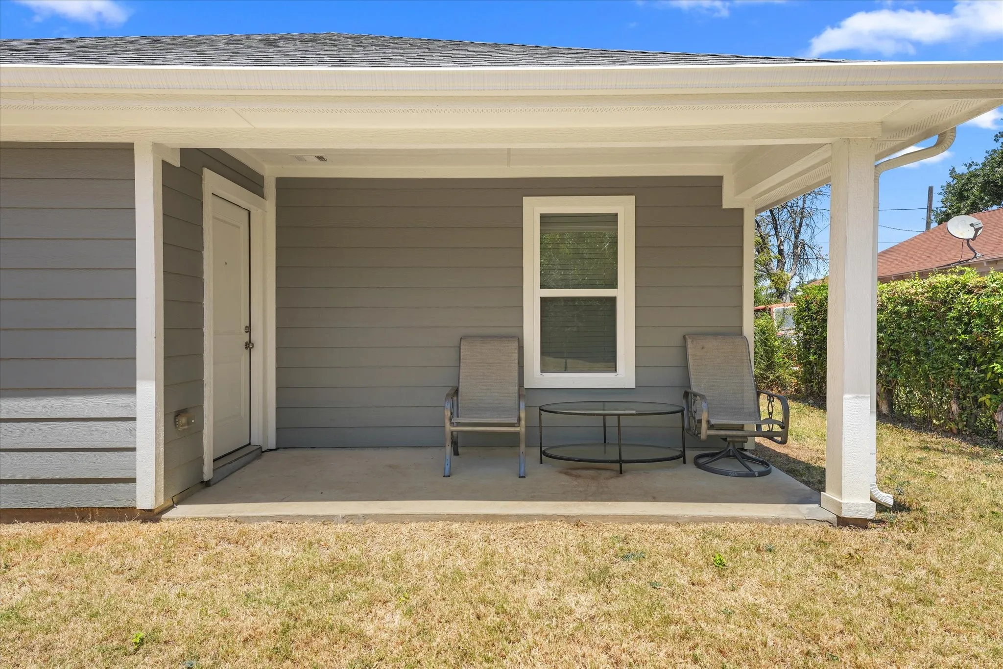 Single Family Residence For Rent in Dallas County , 1206 Claude Street, Dallas, Texas 75203, 3 Bedroom, 2 Bathroom, 1 Garage spaces, 1,262 Sqft, built in 2024, mls#21356008, Real Estate Agent in Dallas, Homes For Rent in Dallas county, Homes For Rent in Dallas, Realtor in Dallas Texas, Real Estate Brokerage Independent Realty Texas, Luminita Cordes Realtor