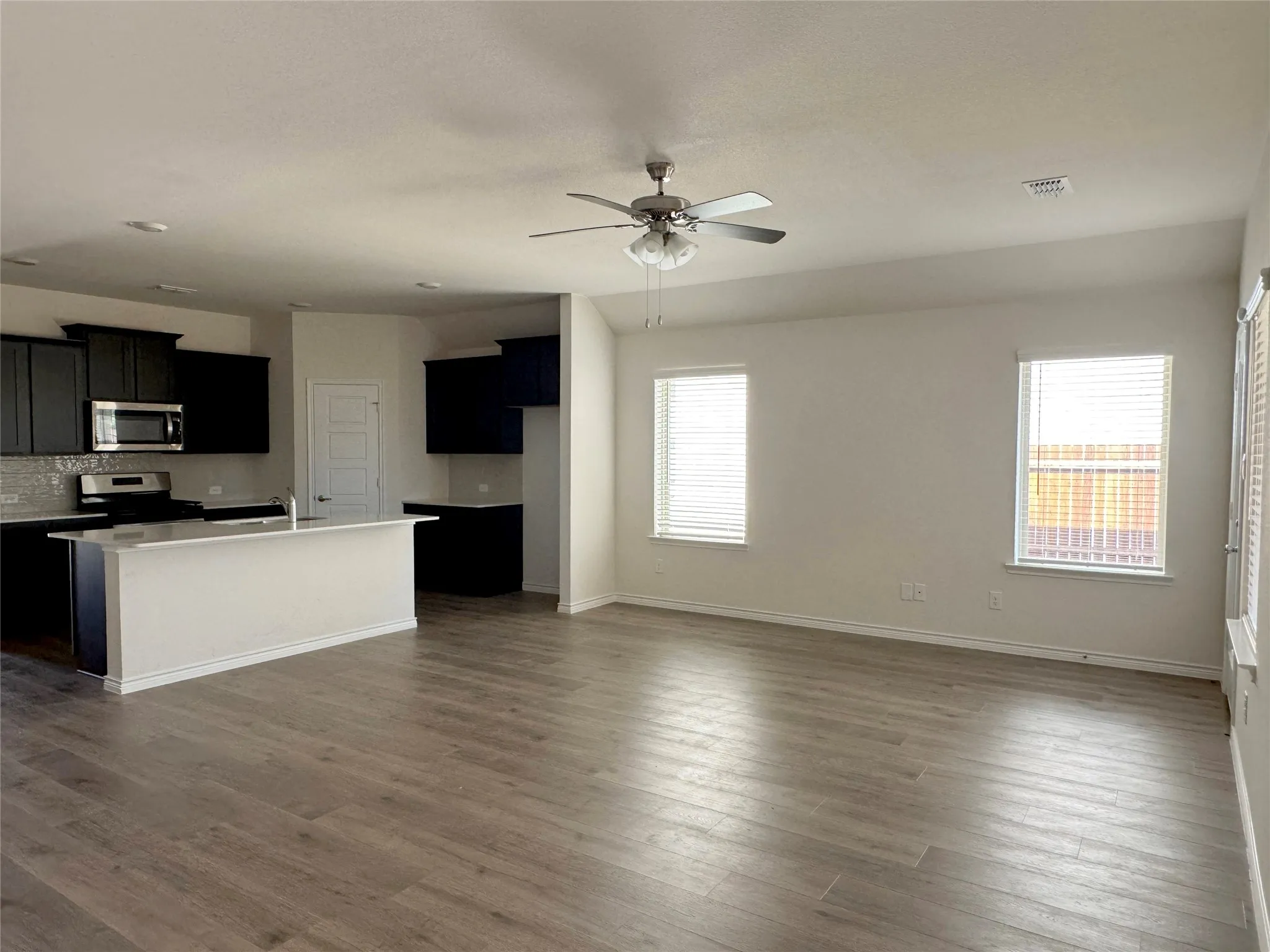 Single Family Residence For Sale in Denton County , 9836 High Grade Drive, Aubrey, Texas 76227, 4 Bedroom, 3 Bathroom, 2 Garage spaces, 2,080 Sqft, built in 2024, mls#21357292, Real Estate Agent in Aubrey, Homes For Sale in Denton county, Homes For Sale in Aubrey, Realtor in Aubrey Texas, Real Estate Brokerage Independent Realty Texas, Luminita Cordes Realtor