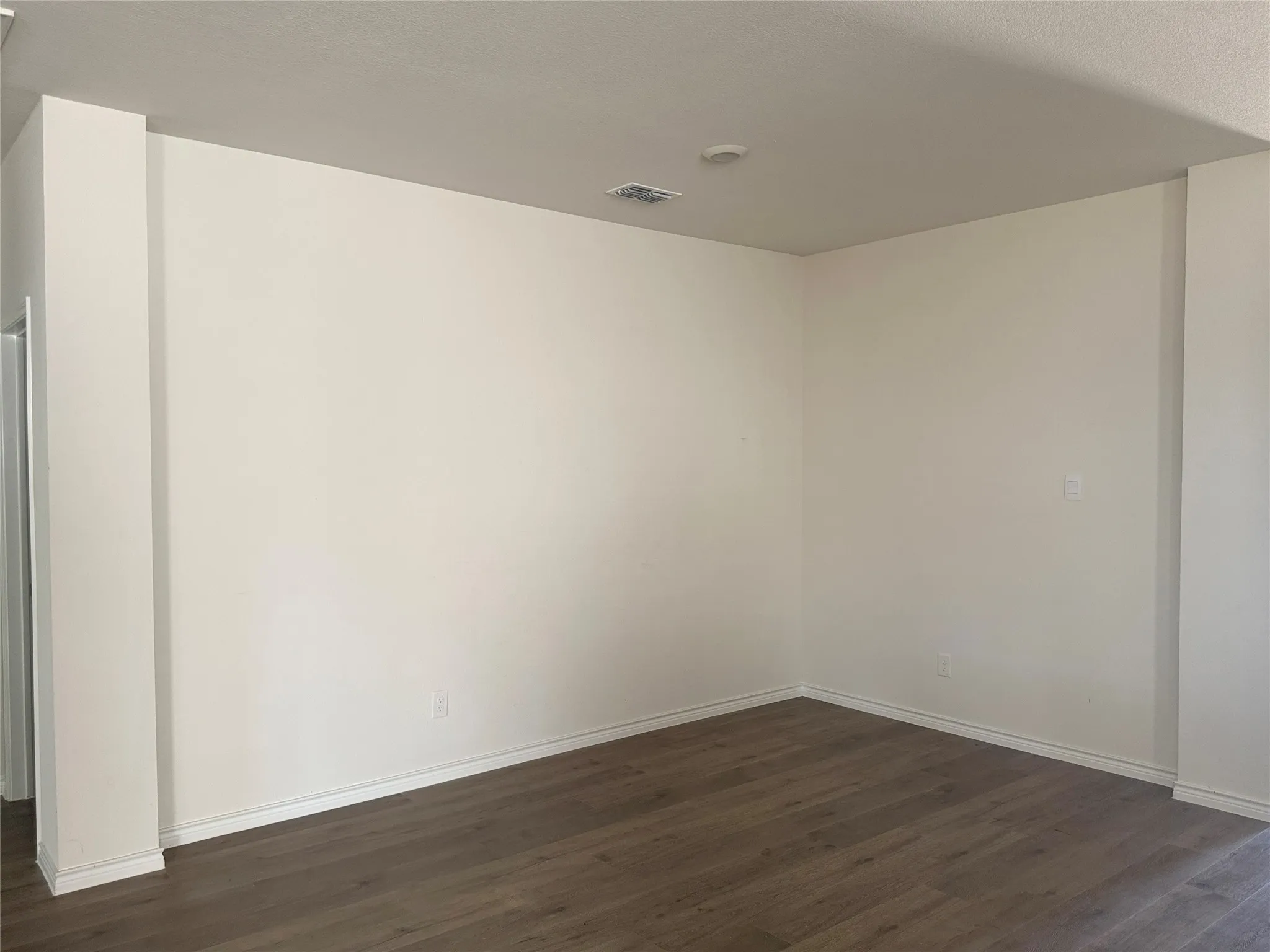 Single Family Residence For Sale in Denton County , 9836 High Grade Drive, Aubrey, Texas 76227, 4 Bedroom, 3 Bathroom, 2 Garage spaces, 2,080 Sqft, built in 2024, mls#21357292, Real Estate Agent in Aubrey, Homes For Sale in Denton county, Homes For Sale in Aubrey, Realtor in Aubrey Texas, Real Estate Brokerage Independent Realty Texas, Luminita Cordes Realtor
