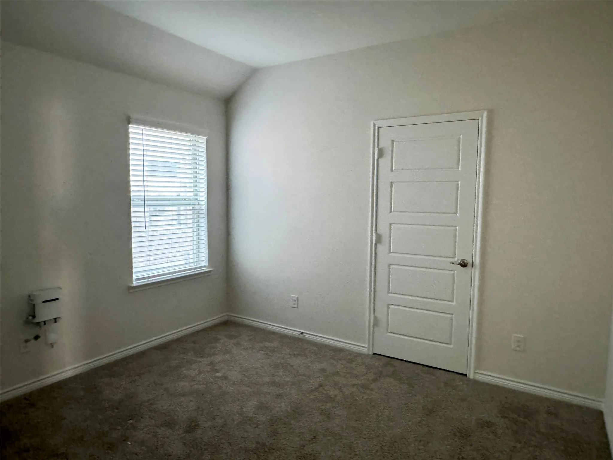 Single Family Residence For Sale in Denton County , 9836 High Grade Drive, Aubrey, Texas 76227, 4 Bedroom, 3 Bathroom, 2 Garage spaces, 2,080 Sqft, built in 2024, mls#21357292, Real Estate Agent in Aubrey, Homes For Sale in Denton county, Homes For Sale in Aubrey, Realtor in Aubrey Texas, Real Estate Brokerage Independent Realty Texas, Luminita Cordes Realtor