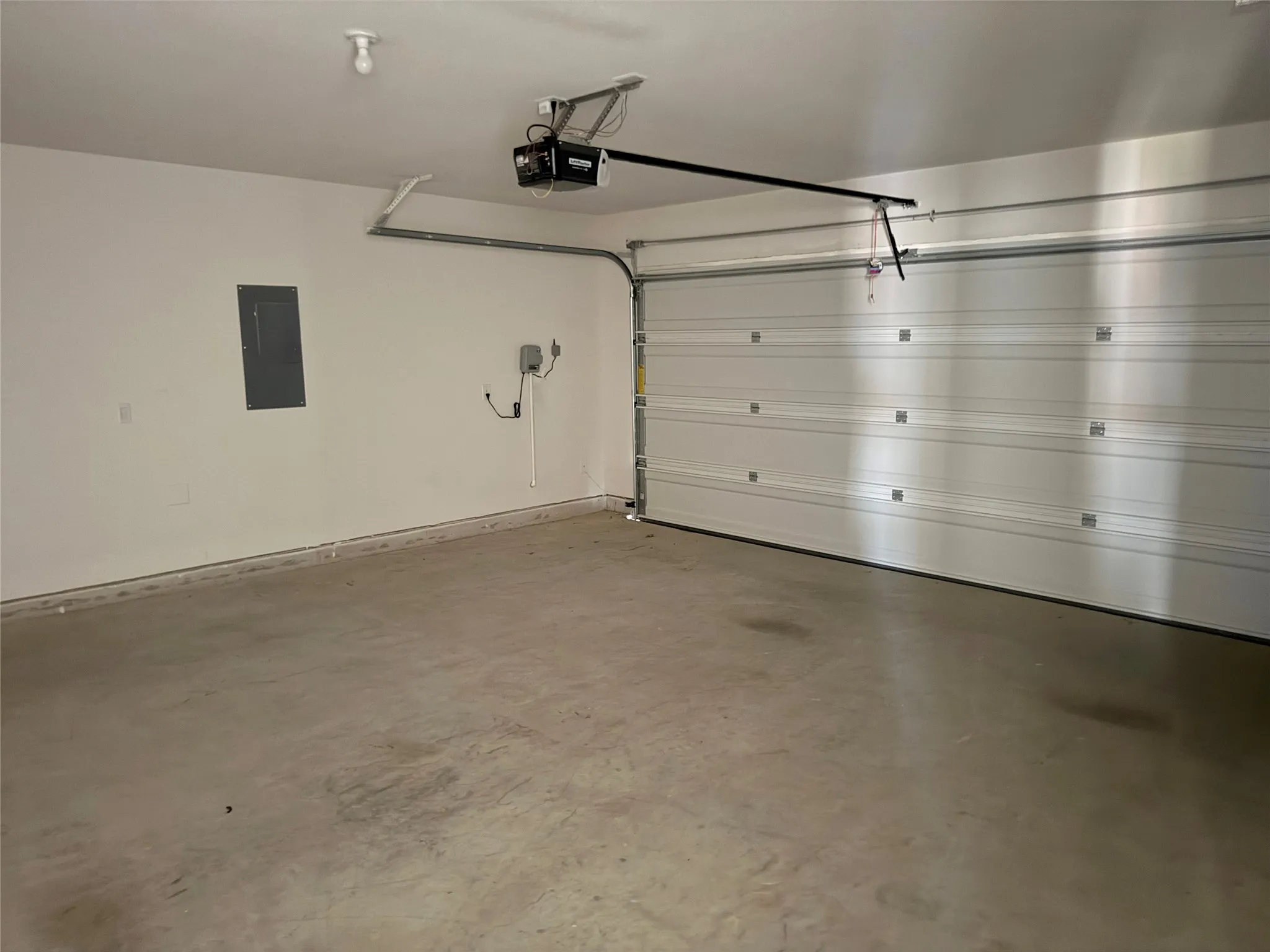 Single Family Residence For Sale in Denton County , 9836 High Grade Drive, Aubrey, Texas 76227, 4 Bedroom, 3 Bathroom, 2 Garage spaces, 2,080 Sqft, built in 2024, mls#21357292, Real Estate Agent in Aubrey, Homes For Sale in Denton county, Homes For Sale in Aubrey, Realtor in Aubrey Texas, Real Estate Brokerage Independent Realty Texas, Luminita Cordes Realtor