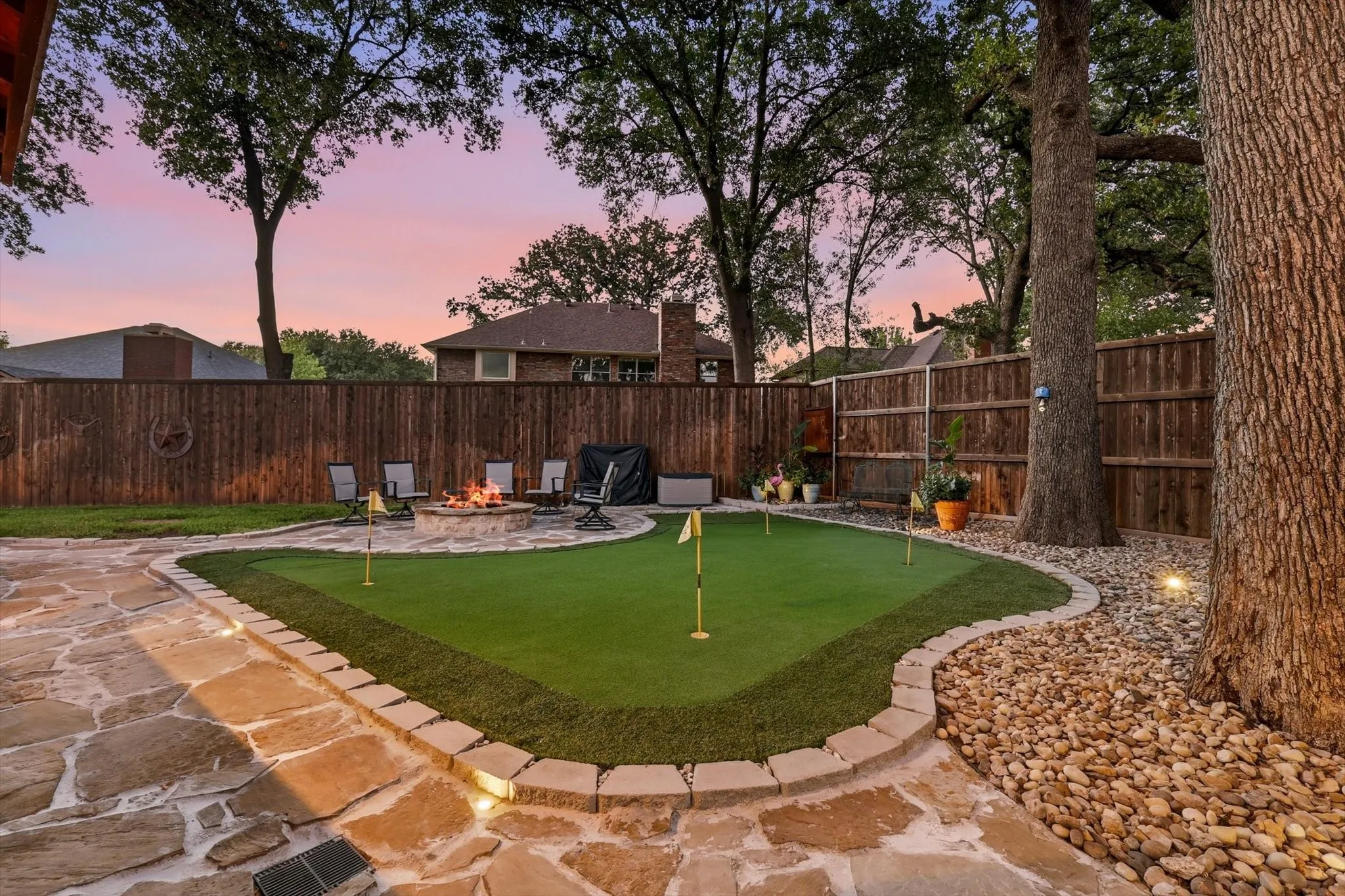 Custom putting green!