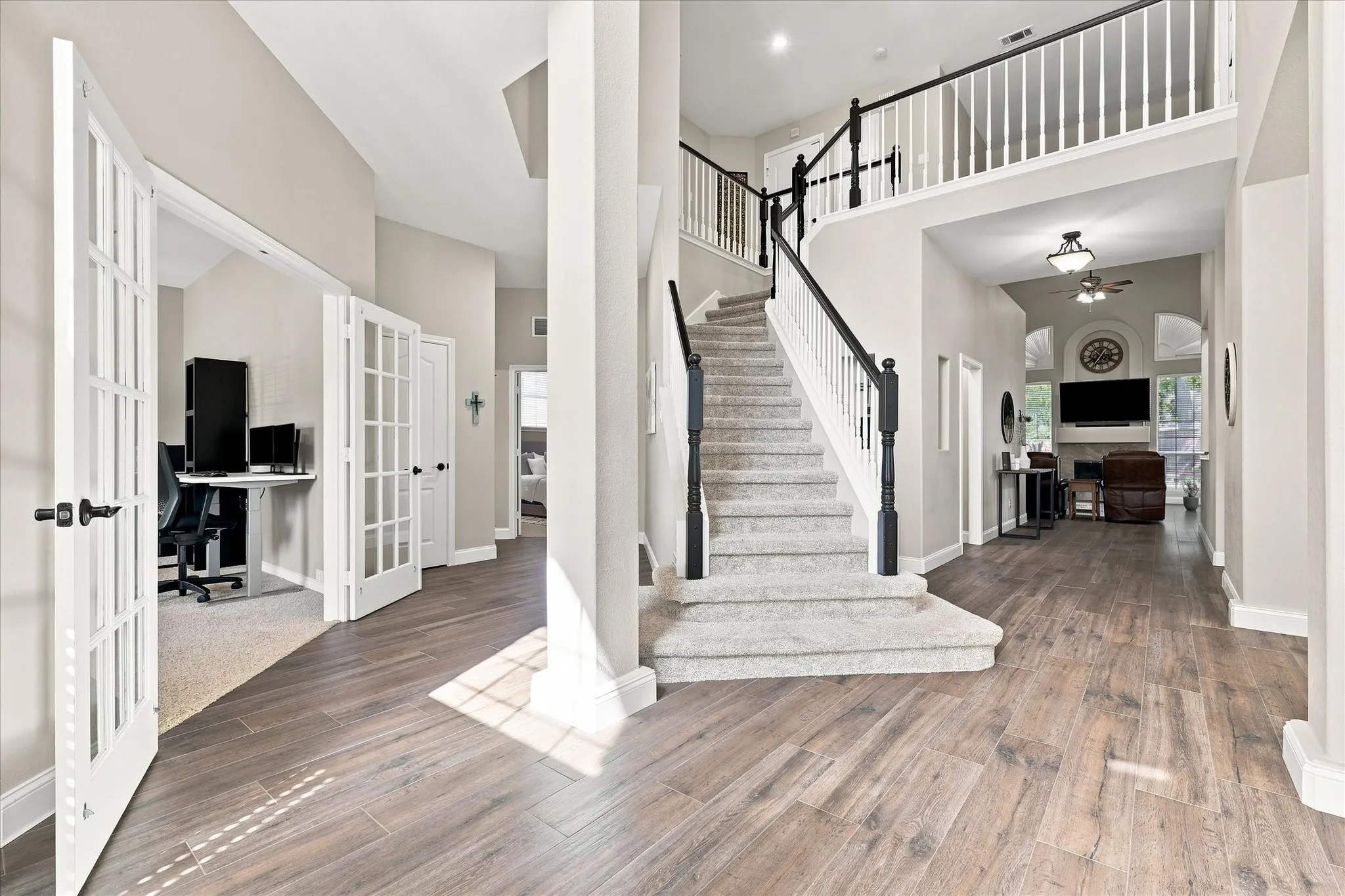 Grand foyer with soaring staircase