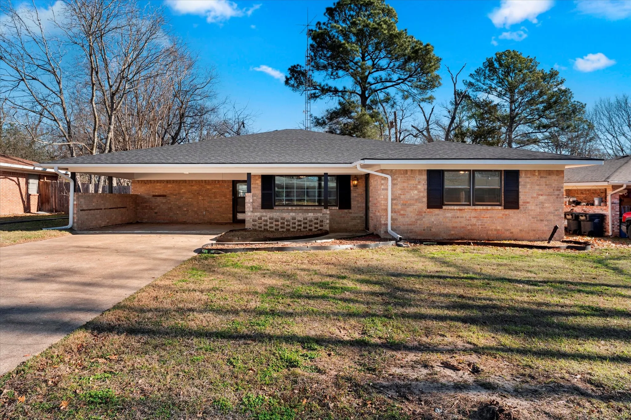 Single Family Residence For Sale in Navarro County , 601 N 38TH Street, Corsicana, Texas 75110, 4 Bedroom, 2 Bathroom, 2 Garage spaces, 2,200 Sqft, built in 1970, Price $259,900, mls#21361711, Real Estate Agent in Corsicana, Homes For Sale in Navarro county, Homes For Sale in Corsicana, Realtor in Corsicana Texas, Real Estate Brokerage Independent Realty Texas, Luminita Cordes Realtor