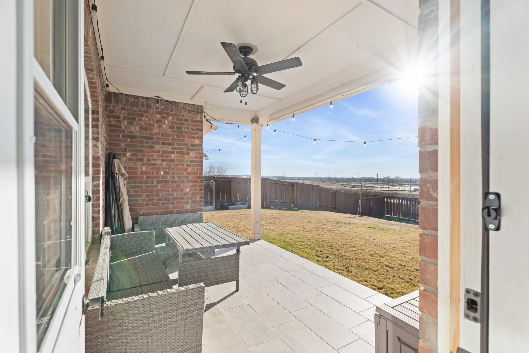 Single Family Residence For Rent in Collin County , 413 Lipizzan Lane, Celina, Texas 75009, 3 Bedroom, 2 Bathroom, 2 Garage spaces, 1,764 Sqft, built in 2014, mls#21361873, Real Estate Agent in Celina, Homes For Rent in Collin county, Homes For Rent in Celina, Realtor in Celina Texas, Real Estate Brokerage Independent Realty Texas, Luminita Cordes Realtor