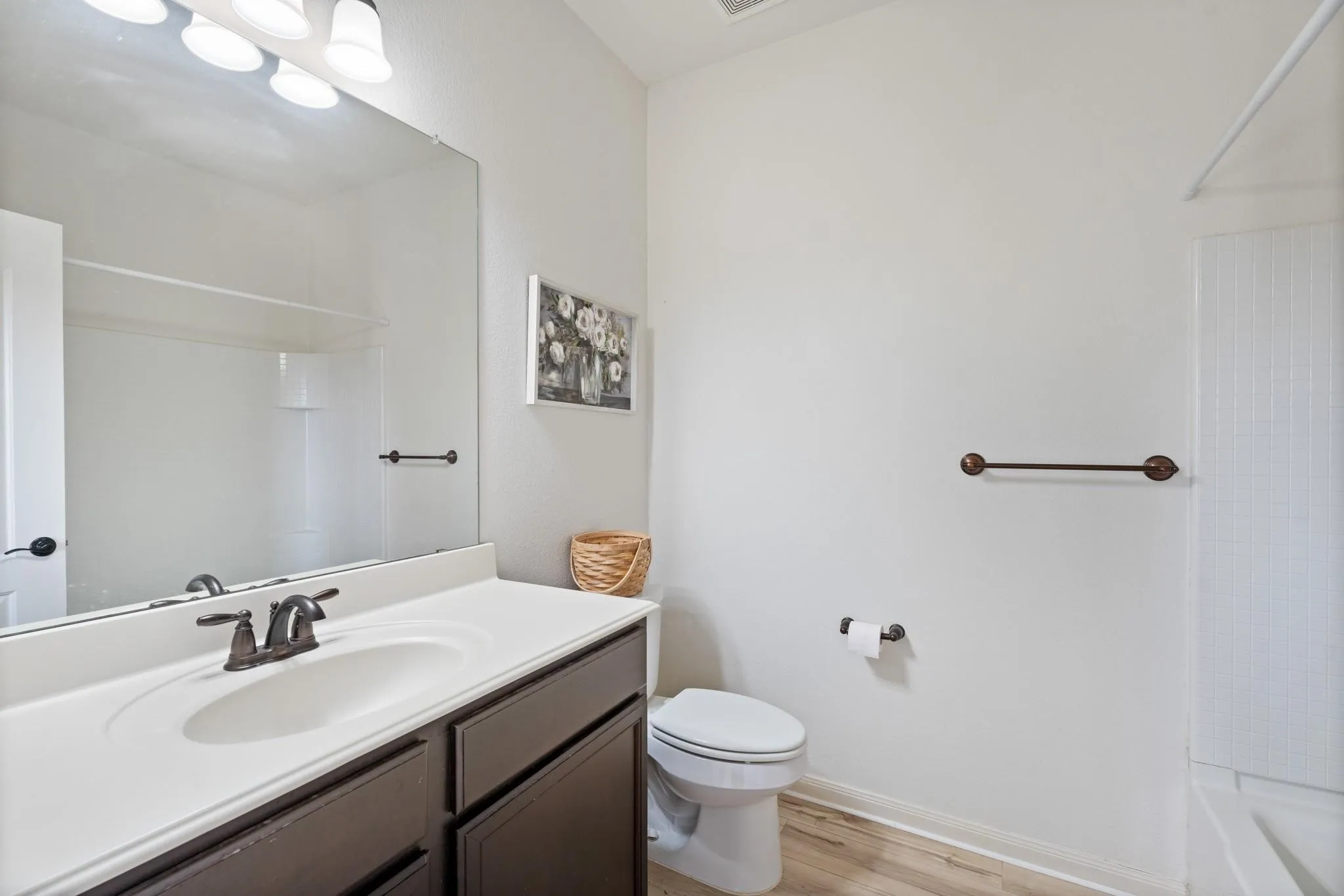 Single Family Residence For Rent in Collin County , 413 Lipizzan Lane, Celina, Texas 75009, 3 Bedroom, 2 Bathroom, 2 Garage spaces, 1,764 Sqft, built in 2014, mls#21361873, Real Estate Agent in Celina, Homes For Rent in Collin county, Homes For Rent in Celina, Realtor in Celina Texas, Real Estate Brokerage Independent Realty Texas, Luminita Cordes Realtor