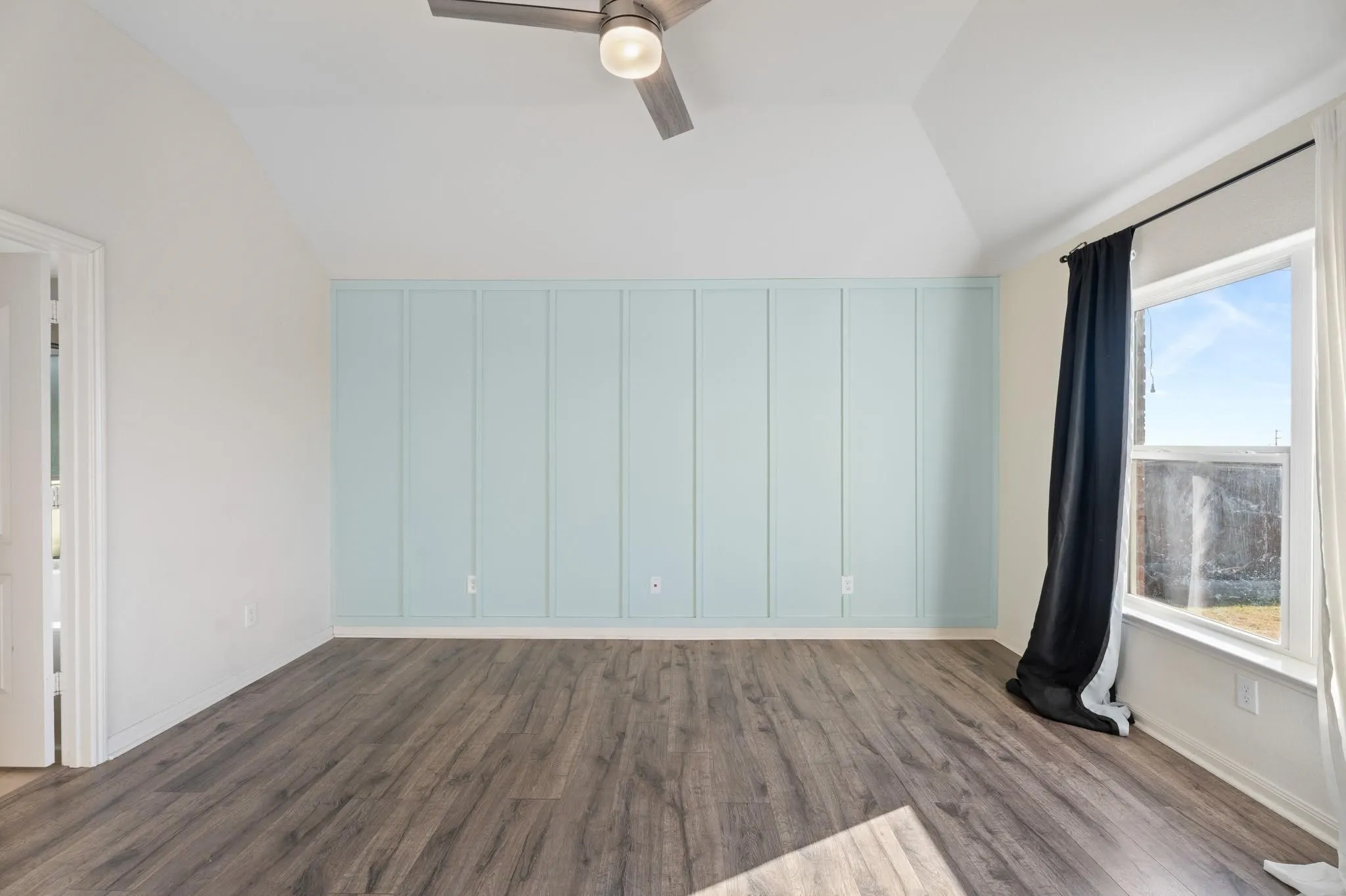 Single Family Residence For Rent in Collin County , 413 Lipizzan Lane, Celina, Texas 75009, 3 Bedroom, 2 Bathroom, 2 Garage spaces, 1,764 Sqft, built in 2014, mls#21361873, Real Estate Agent in Celina, Homes For Rent in Collin county, Homes For Rent in Celina, Realtor in Celina Texas, Real Estate Brokerage Independent Realty Texas, Luminita Cordes Realtor