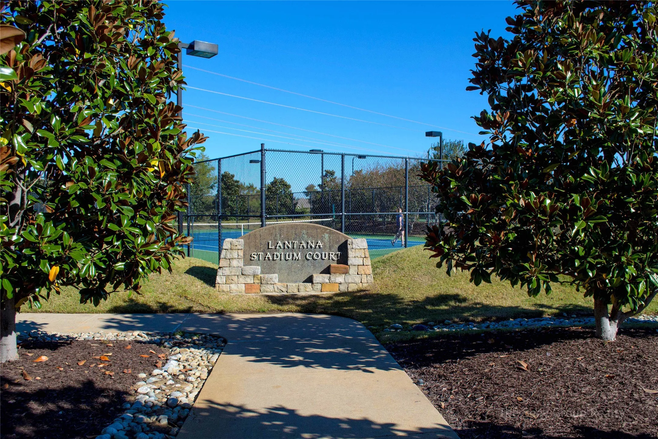 Single Family Residence For Rent in Denton County , 1000 Noble Avenue, Lantana, Texas 76226, 4 Bedroom, 2 Bathroom, 2 Garage spaces, 2,127 Sqft, built in 2002, mls#21356763, Real Estate Agent in Lantana, Homes For Rent in Denton county, Homes For Rent in Lantana, Realtor in Lantana Texas, Real Estate Brokerage Independent Realty Texas, Luminita Cordes Realtor