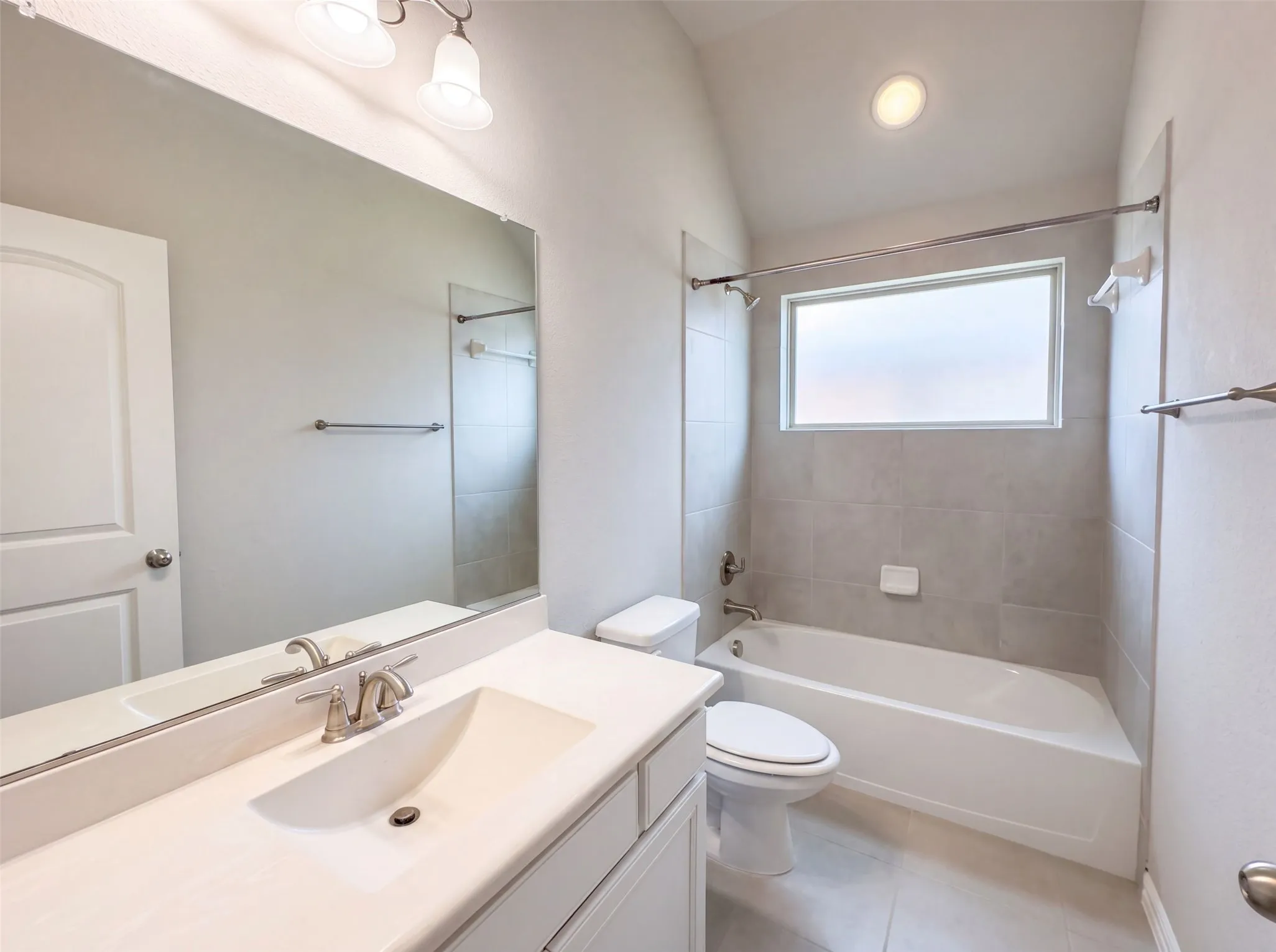 Single Family Residence For Sale in Denton County , 965 Touchstone Road, Frisco, Texas 75036, 4 Bedroom, 5 Bathroom, 3 Garage spaces, 4,000 Sqft, built in 2014, mls#21361878, Real Estate Agent in Frisco, Homes For Sale in Denton county, Homes For Sale in Frisco, Realtor in Frisco Texas, Real Estate Brokerage Independent Realty Texas, Luminita Cordes Realtor