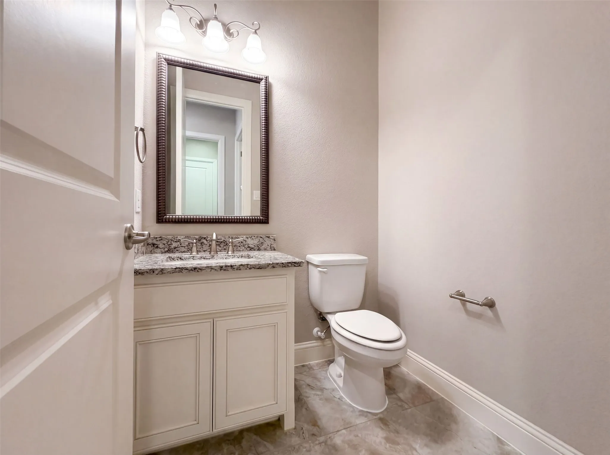 Single Family Residence For Sale in Denton County , 965 Touchstone Road, Frisco, Texas 75036, 4 Bedroom, 5 Bathroom, 3 Garage spaces, 4,000 Sqft, built in 2014, mls#21361878, Real Estate Agent in Frisco, Homes For Sale in Denton county, Homes For Sale in Frisco, Realtor in Frisco Texas, Real Estate Brokerage Independent Realty Texas, Luminita Cordes Realtor