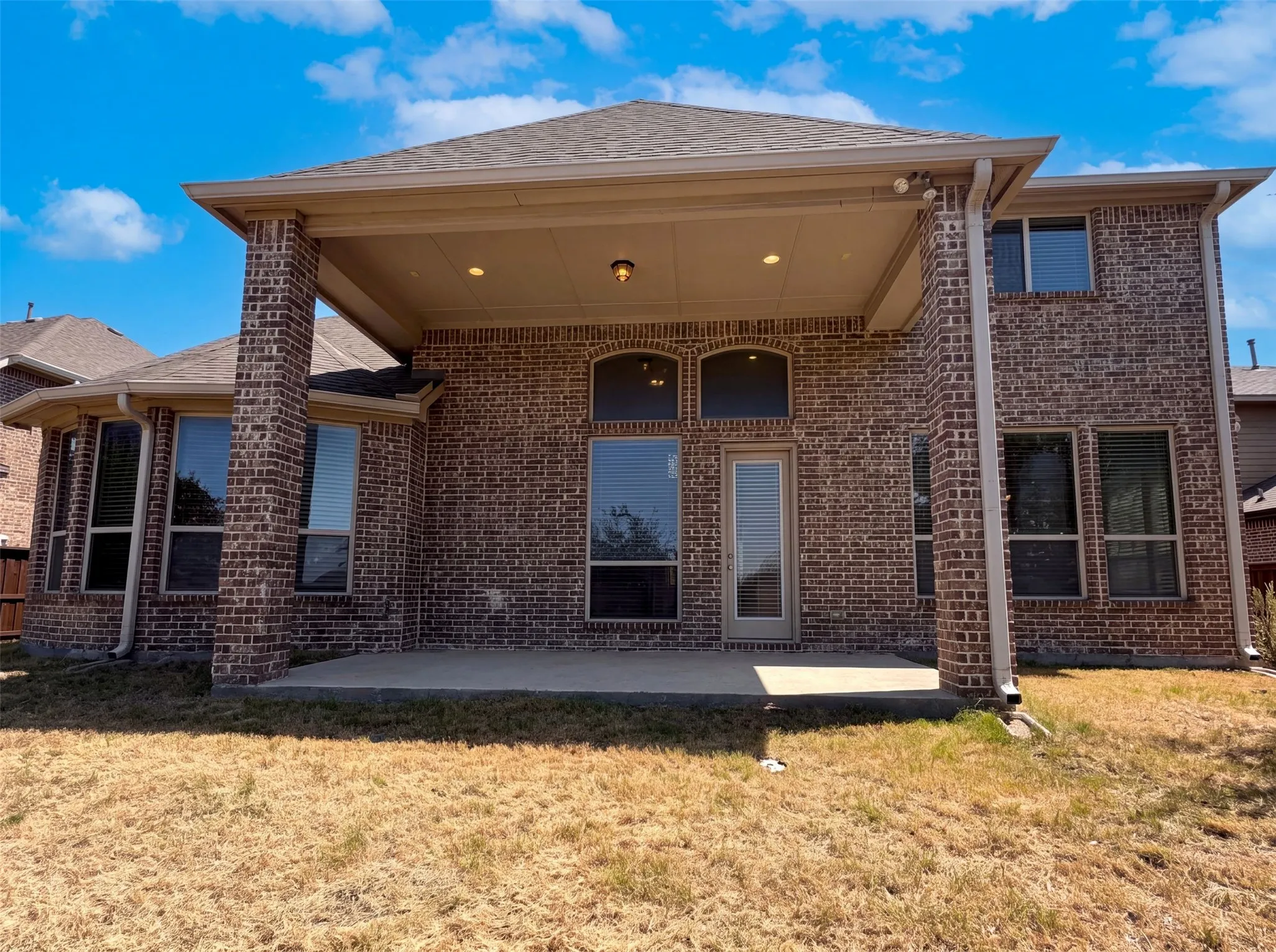 Single Family Residence For Sale in Denton County , 965 Touchstone Road, Frisco, Texas 75036, 4 Bedroom, 5 Bathroom, 3 Garage spaces, 4,000 Sqft, built in 2014, mls#21361878, Real Estate Agent in Frisco, Homes For Sale in Denton county, Homes For Sale in Frisco, Realtor in Frisco Texas, Real Estate Brokerage Independent Realty Texas, Luminita Cordes Realtor