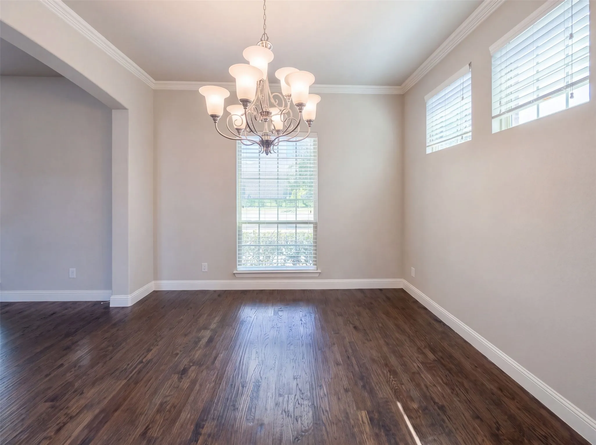 Single Family Residence For Sale in Denton County , 965 Touchstone Road, Frisco, Texas 75036, 4 Bedroom, 5 Bathroom, 3 Garage spaces, 4,000 Sqft, built in 2014, mls#21361878, Real Estate Agent in Frisco, Homes For Sale in Denton county, Homes For Sale in Frisco, Realtor in Frisco Texas, Real Estate Brokerage Independent Realty Texas, Luminita Cordes Realtor