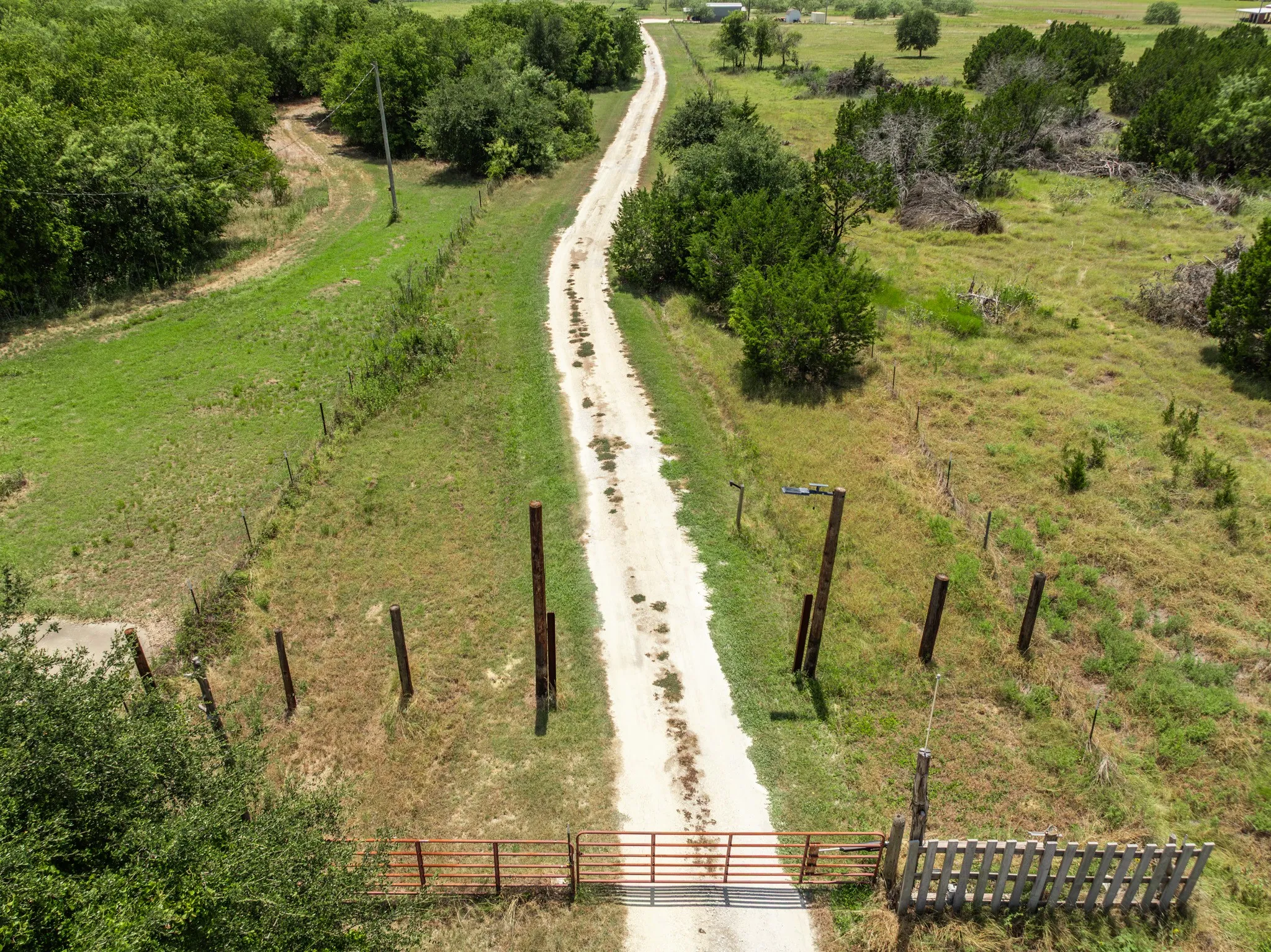 Unimproved Land For Sale in Hill County , TBD TR 2 Fm 933, Whitney, Texas 76692, 0, 0, Garage spaces, 0 Sqft, built in 0, Price $200,000, mls#21347431, Real Estate Agent in Whitney, Homes For Sale in Hill county, Homes For Sale in Whitney, Realtor in Whitney Texas, Real Estate Brokerage Independent Realty Texas, Luminita Cordes Realtor