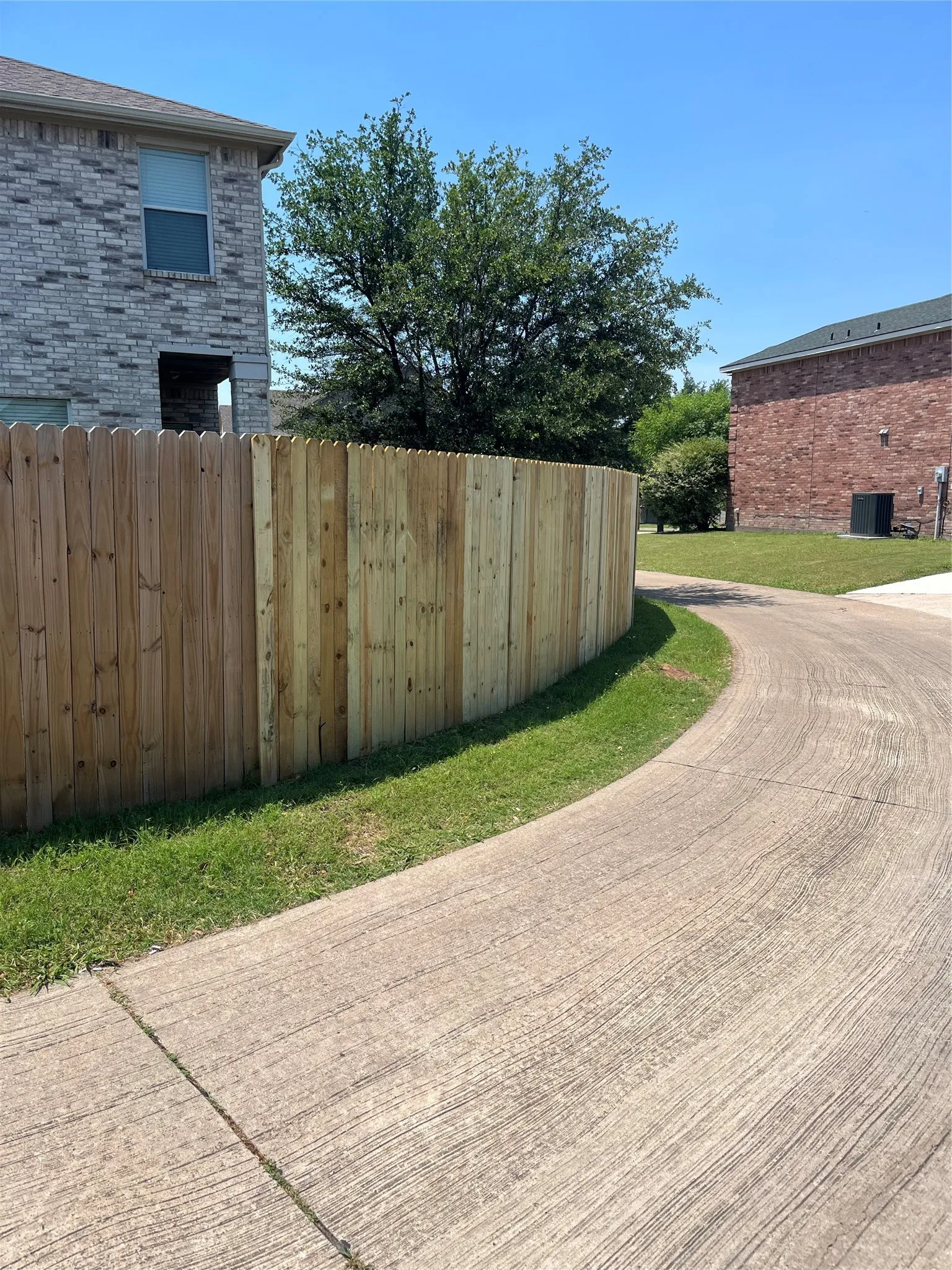 Single Family Residence For Rent in Collin County , 734 Fleming Street, Wylie, Texas 75098, 3 Bedroom, 3 Bathroom, 2 Garage spaces, 1,702 Sqft, built in 2006, mls#21361837, Real Estate Agent in Wylie, Homes For Rent in Collin county, Homes For Rent in Wylie, Realtor in Wylie Texas, Real Estate Brokerage Independent Realty Texas, Luminita Cordes Realtor